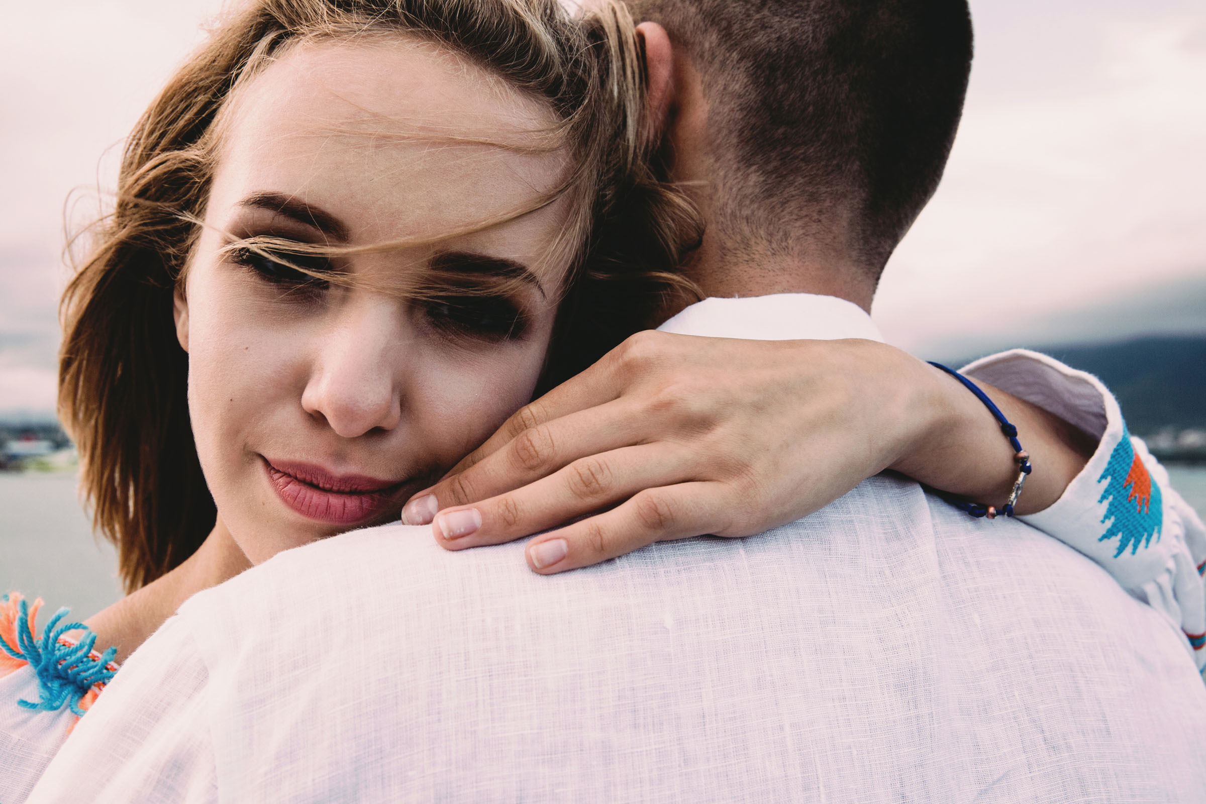 Я держу её за руку //Игорь&Кристина. Фотограф Алутера Ирина