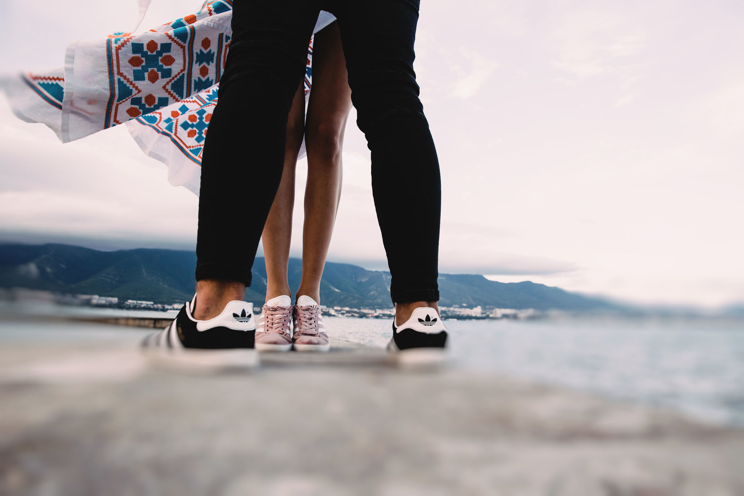 Я держу её за руку //Игорь&Кристина. Фотограф Алутера Ирина