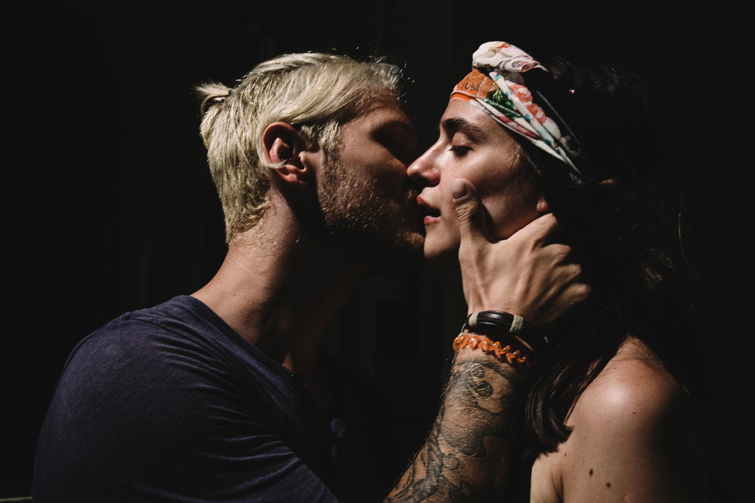 Здесь могут водиться тигры //Ангелина&Андрей. Фотограф Алутера Ирина