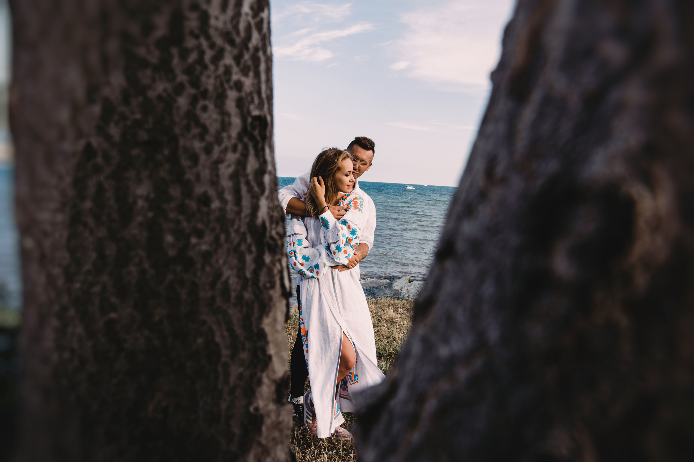 Я держу её за руку //Игорь&Кристина. Фотограф Алутера Ирина