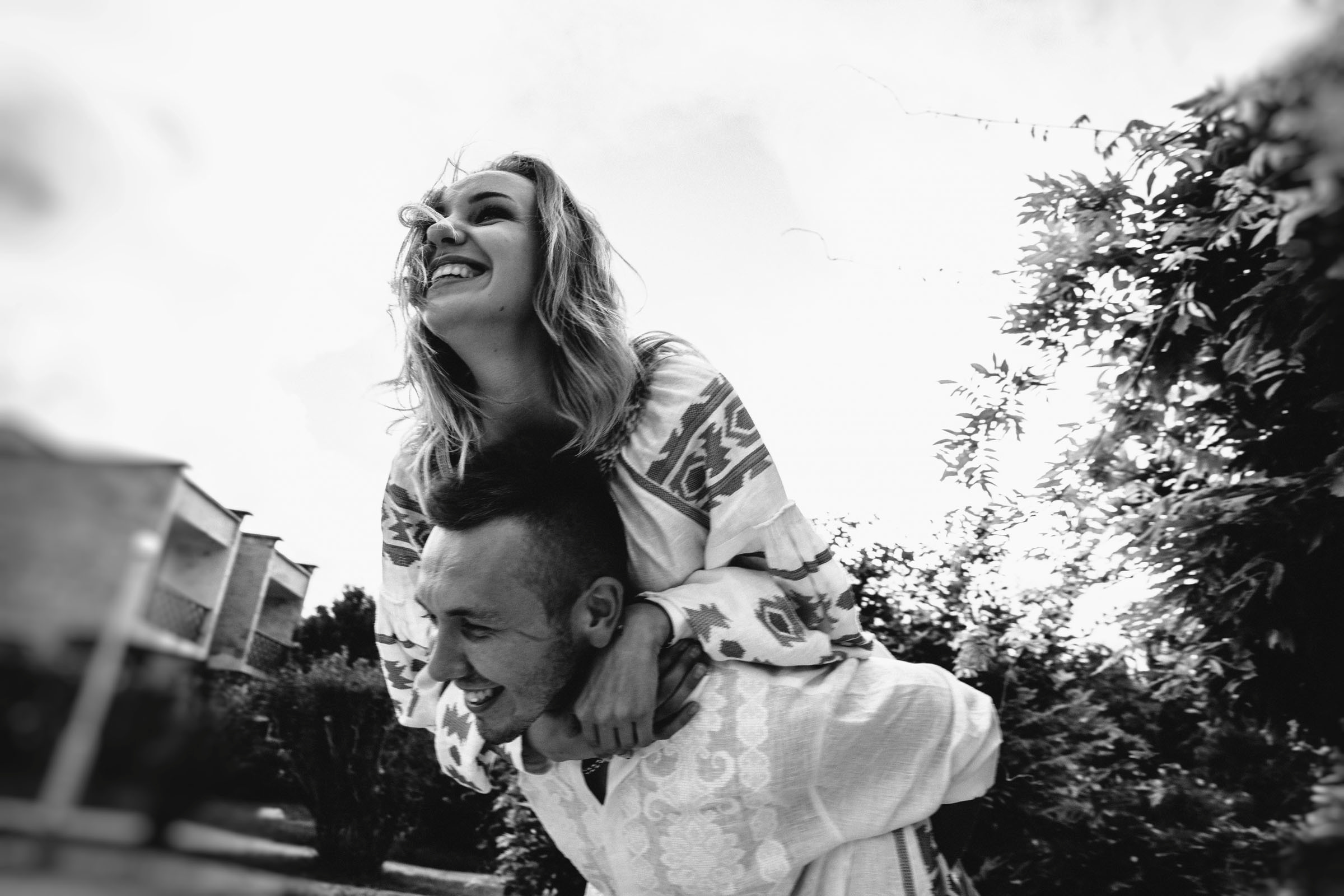 Я держу её за руку //Игорь&Кристина. Фотограф Алутера Ирина