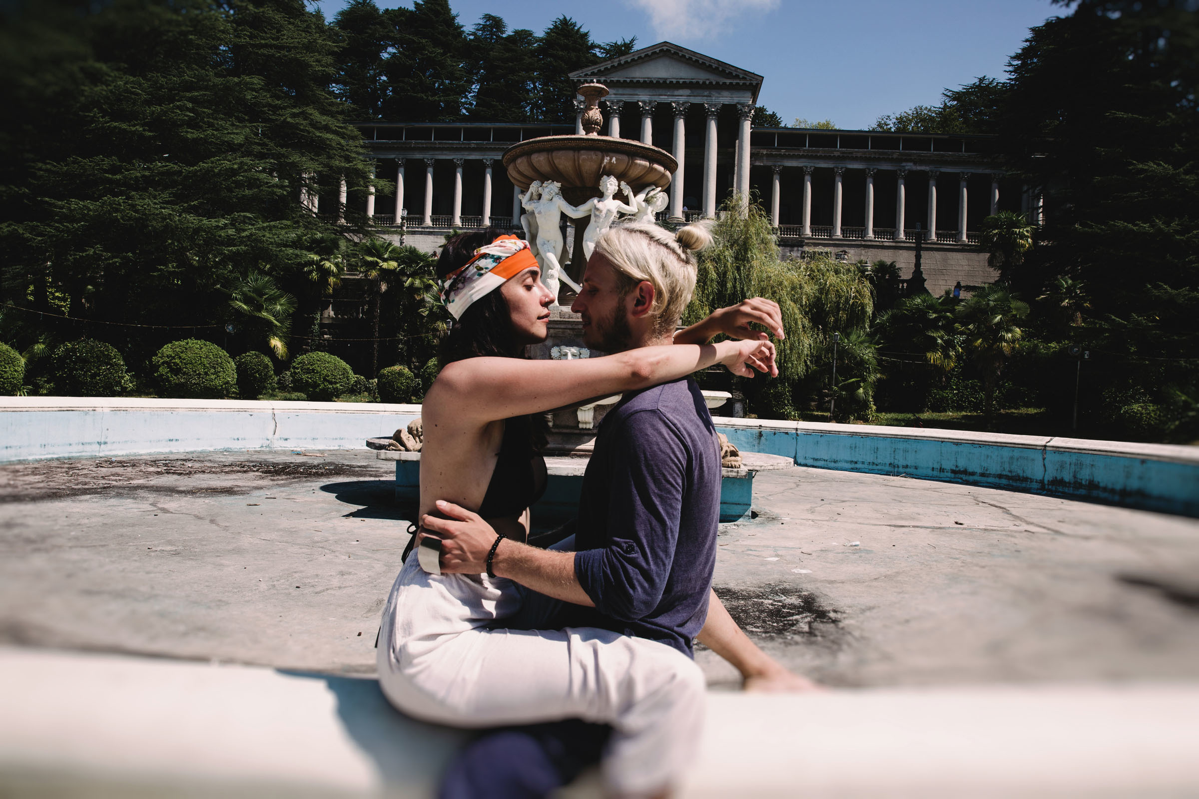 Здесь могут водиться тигры //Ангелина&Андрей. Фотограф Алутера Ирина