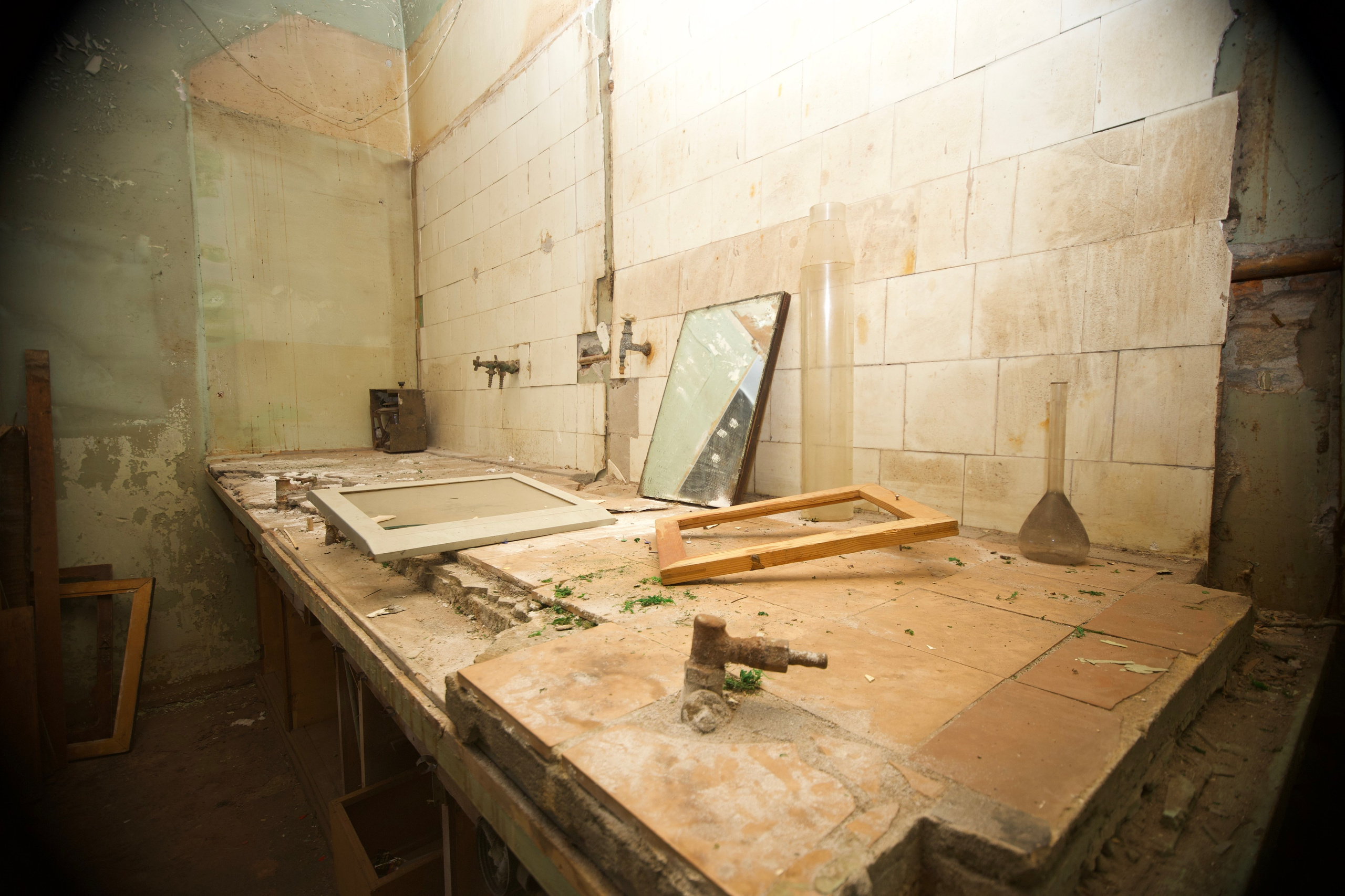 Котельная. Кино в НИИ СНЕГИРИ (Very Strong Place) — Москва