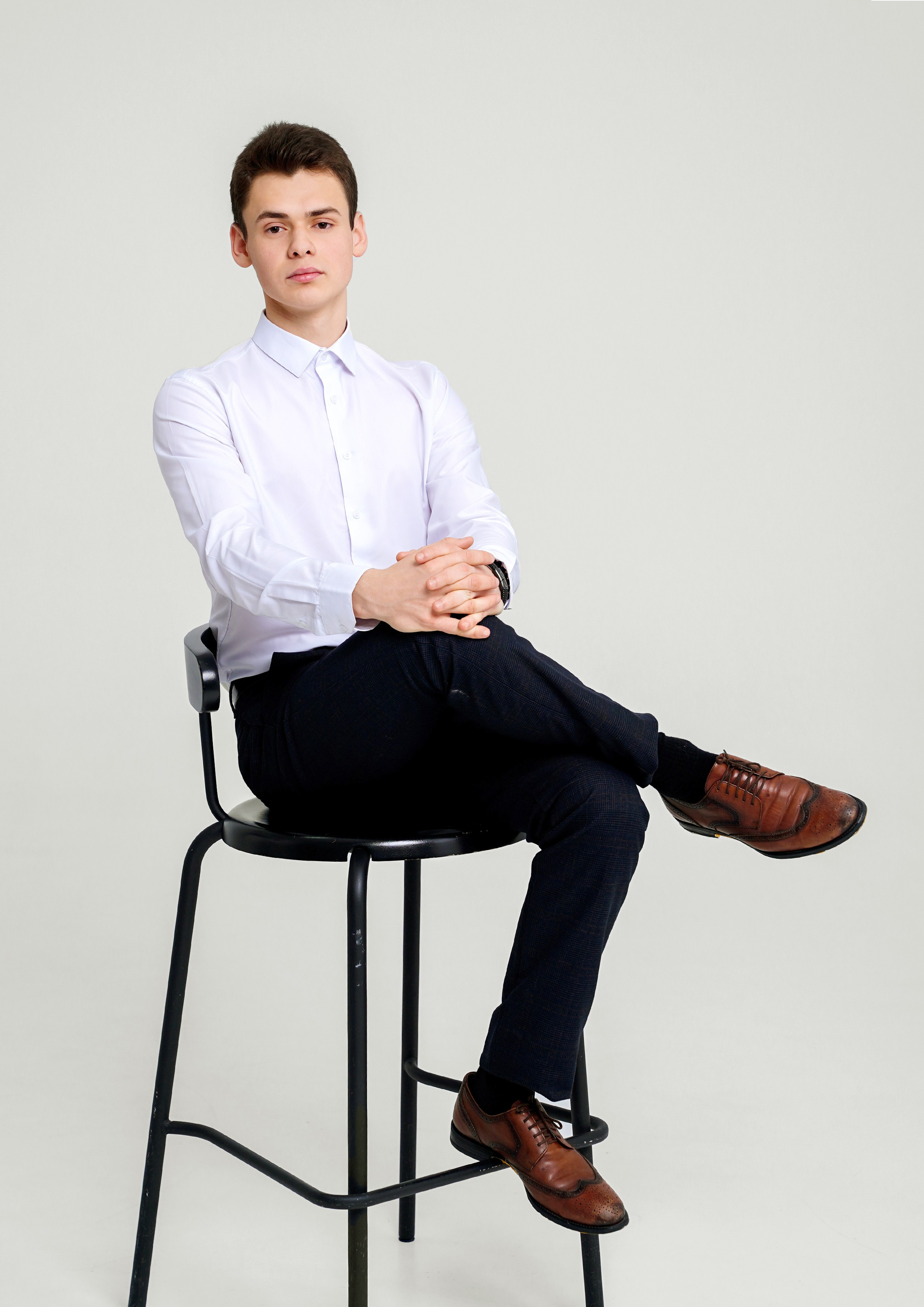 Образы. MEMENTO.Выпускные альбомы, школьные, юбилейные и другие книги. Ростов-на-Дону