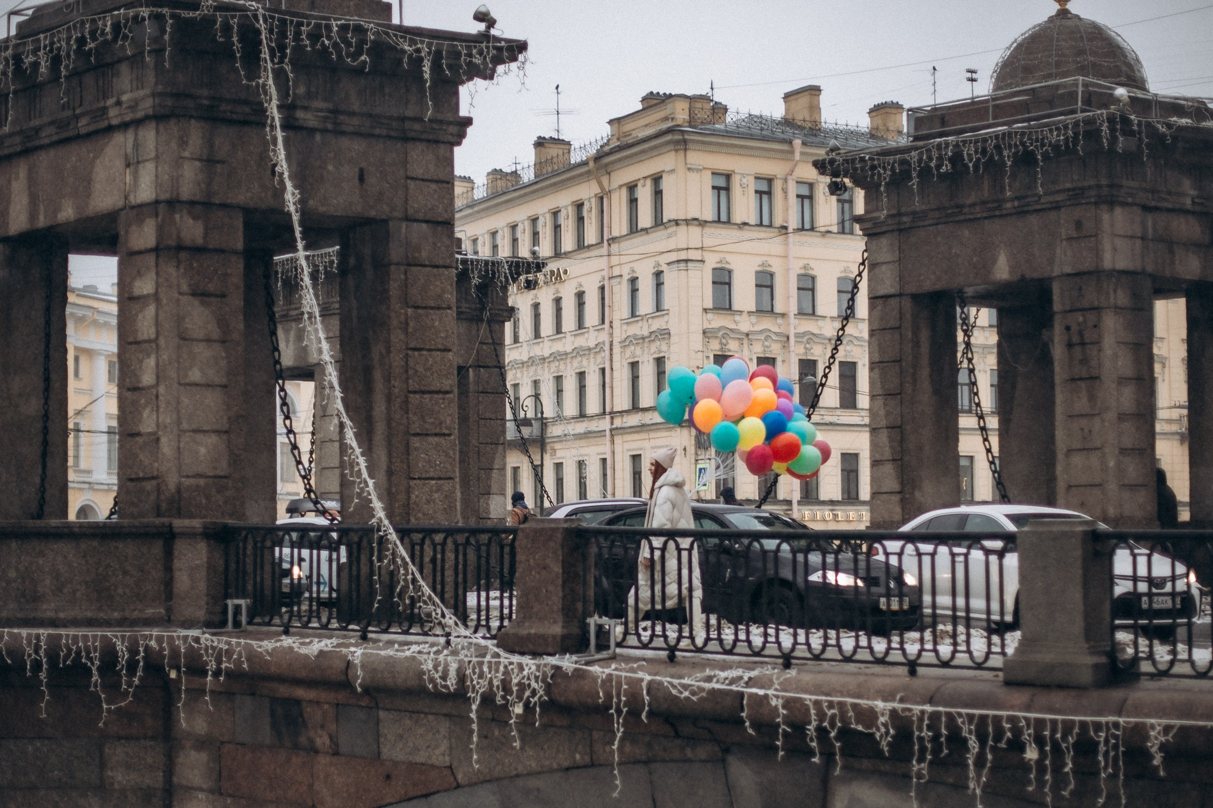 Вера в феврале. Фотопрогулка в Петербурге. Индивидуальный и семейный фотограф в Санкт-Петербурге