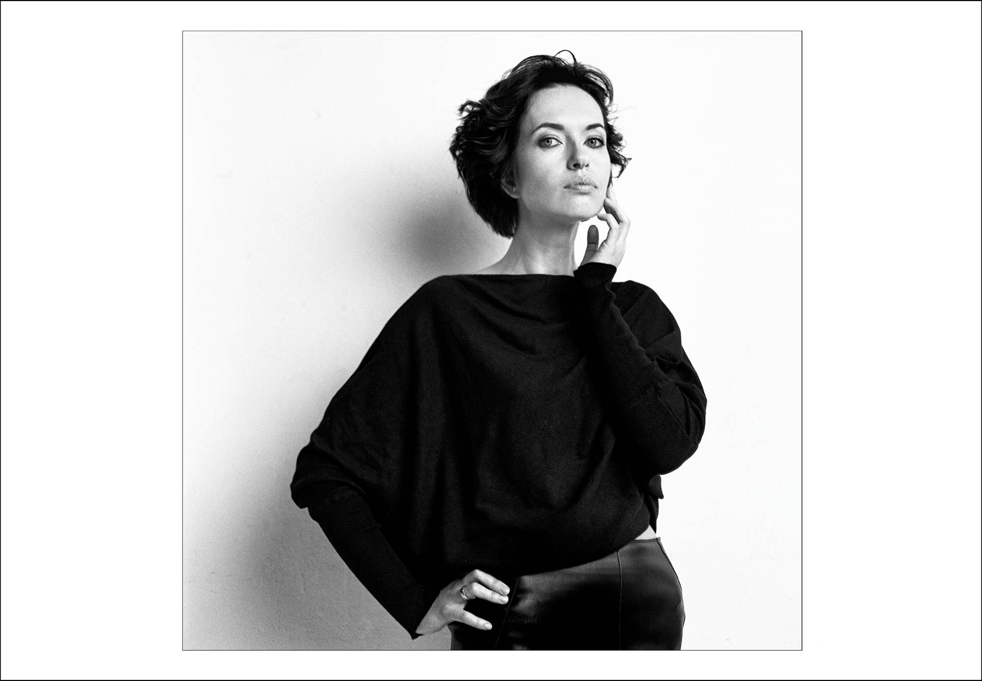 студийный портрет для девушек, модель на портрет