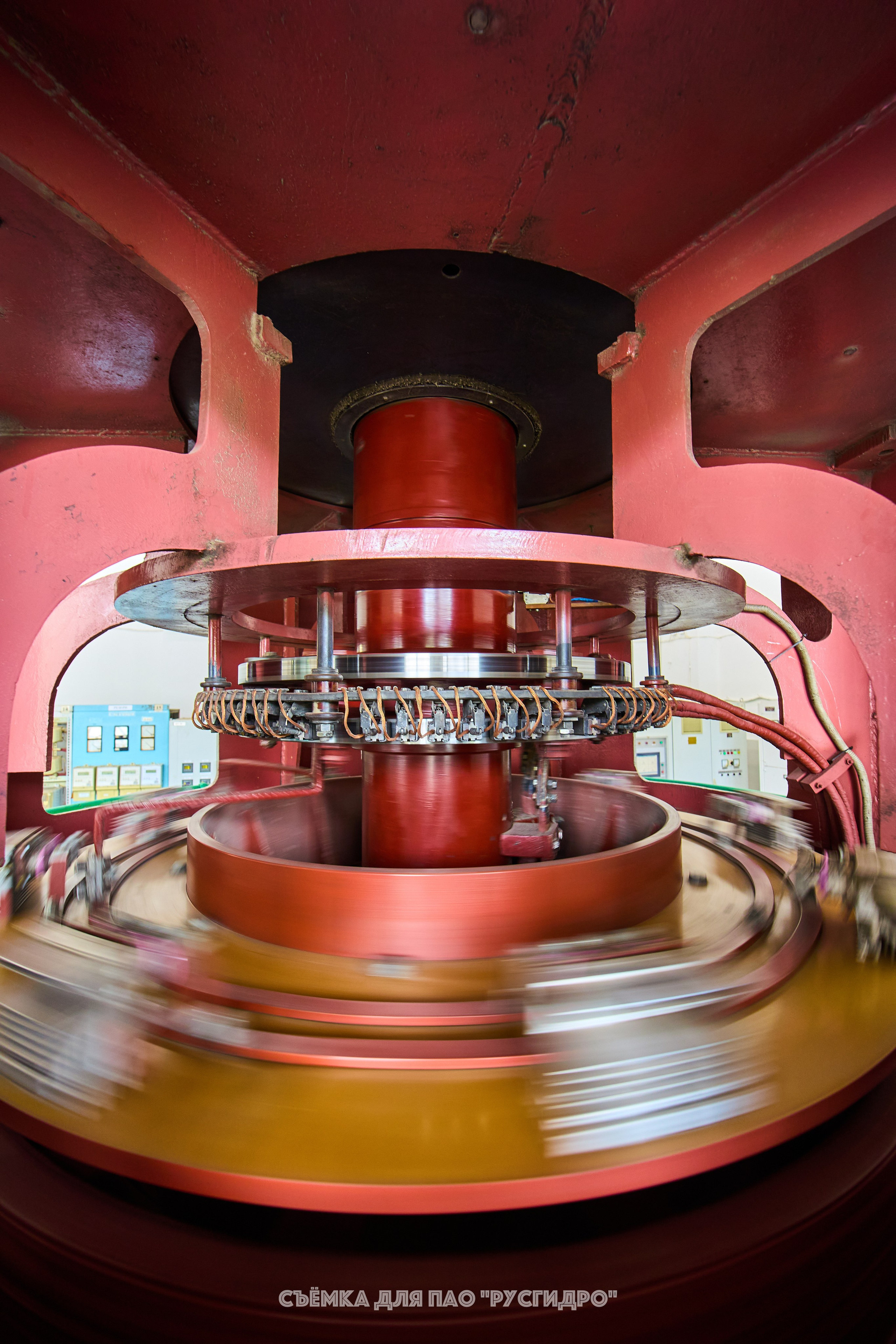 ПАО «РусГидро». Горный фотограф на Кавказе Никита Першин