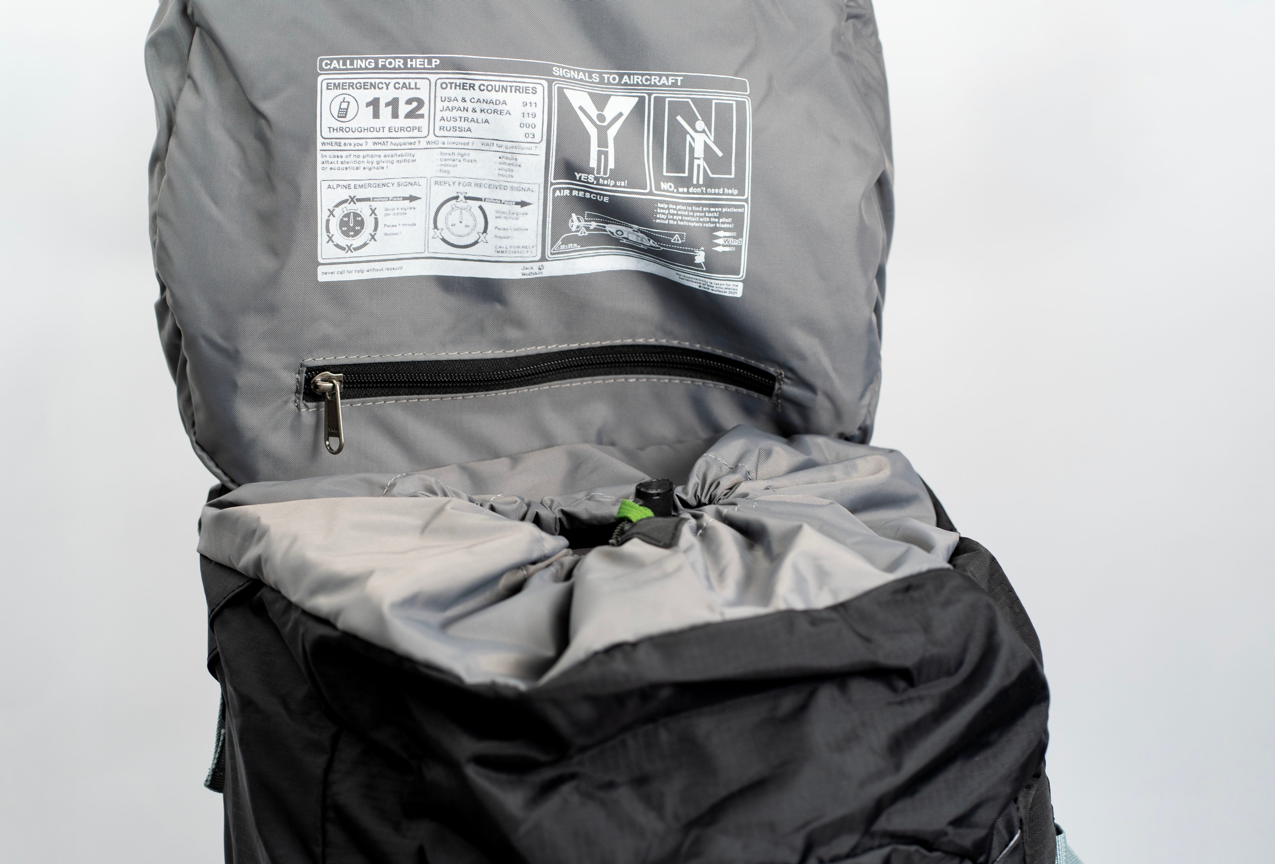 Видеообзор и фотосъемка туристических рюкзаков для маркетплейса. Фото / Видеосъемка в Москве