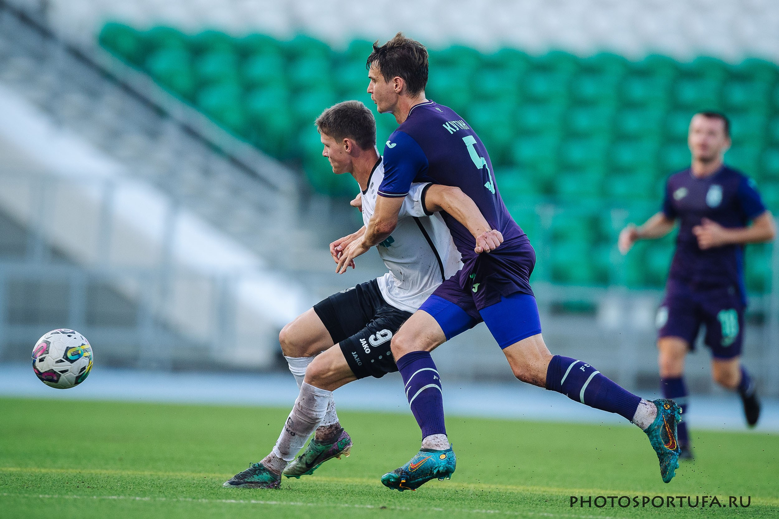 Россия — МЕЛБЕТ — Первая Лига. 4 -й тур «ФК УФА» — ФК «Тюмень». Спортивный фотограф в Уфе Евгений Буров
