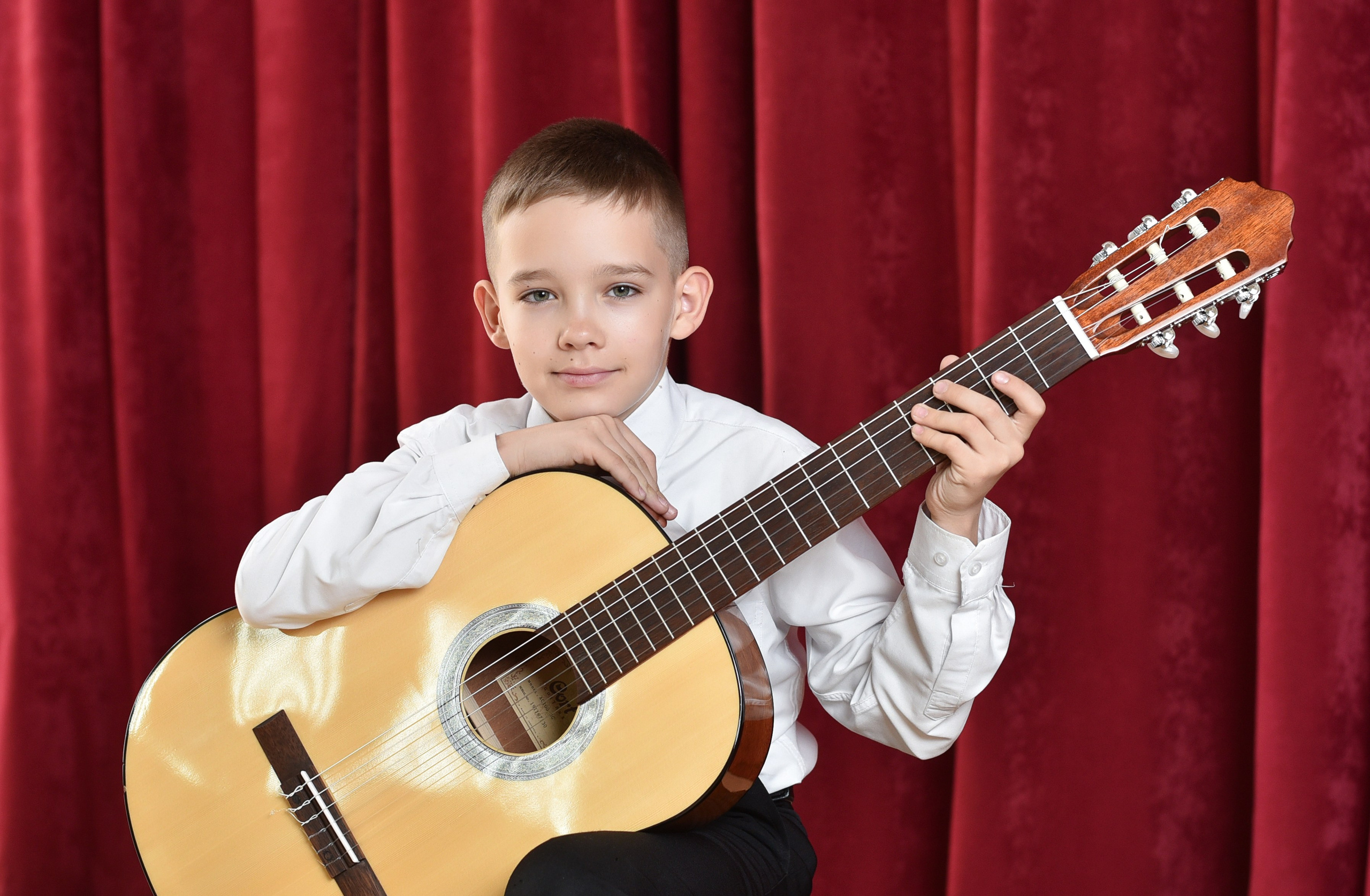 МУЗЫКАЛЬНАЯ ШКОЛА. Школьный фотограф ЛАРИСА МАТВЕЕНКО