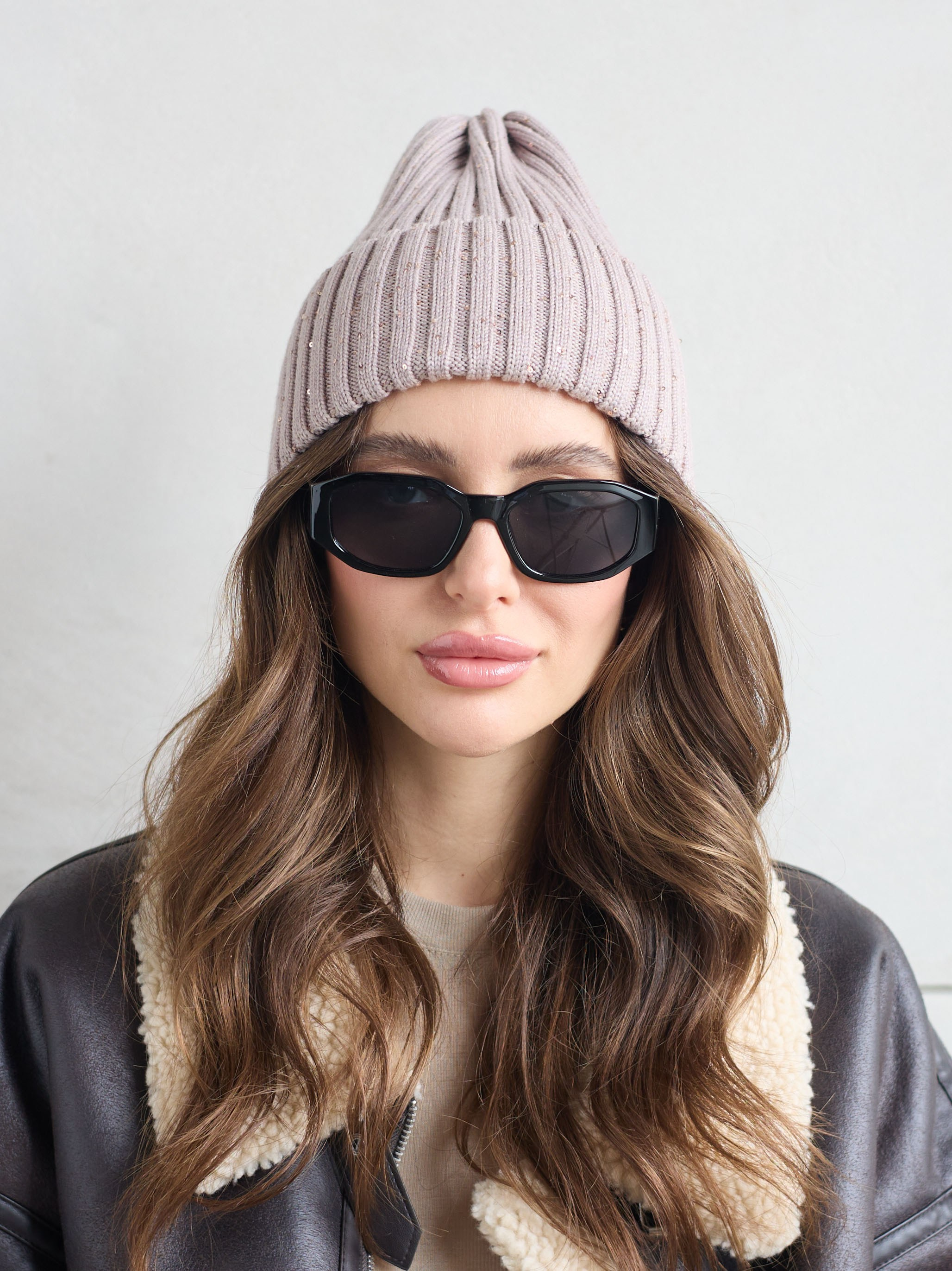 Бренд шапок. Коммерческий фотограф в Москве