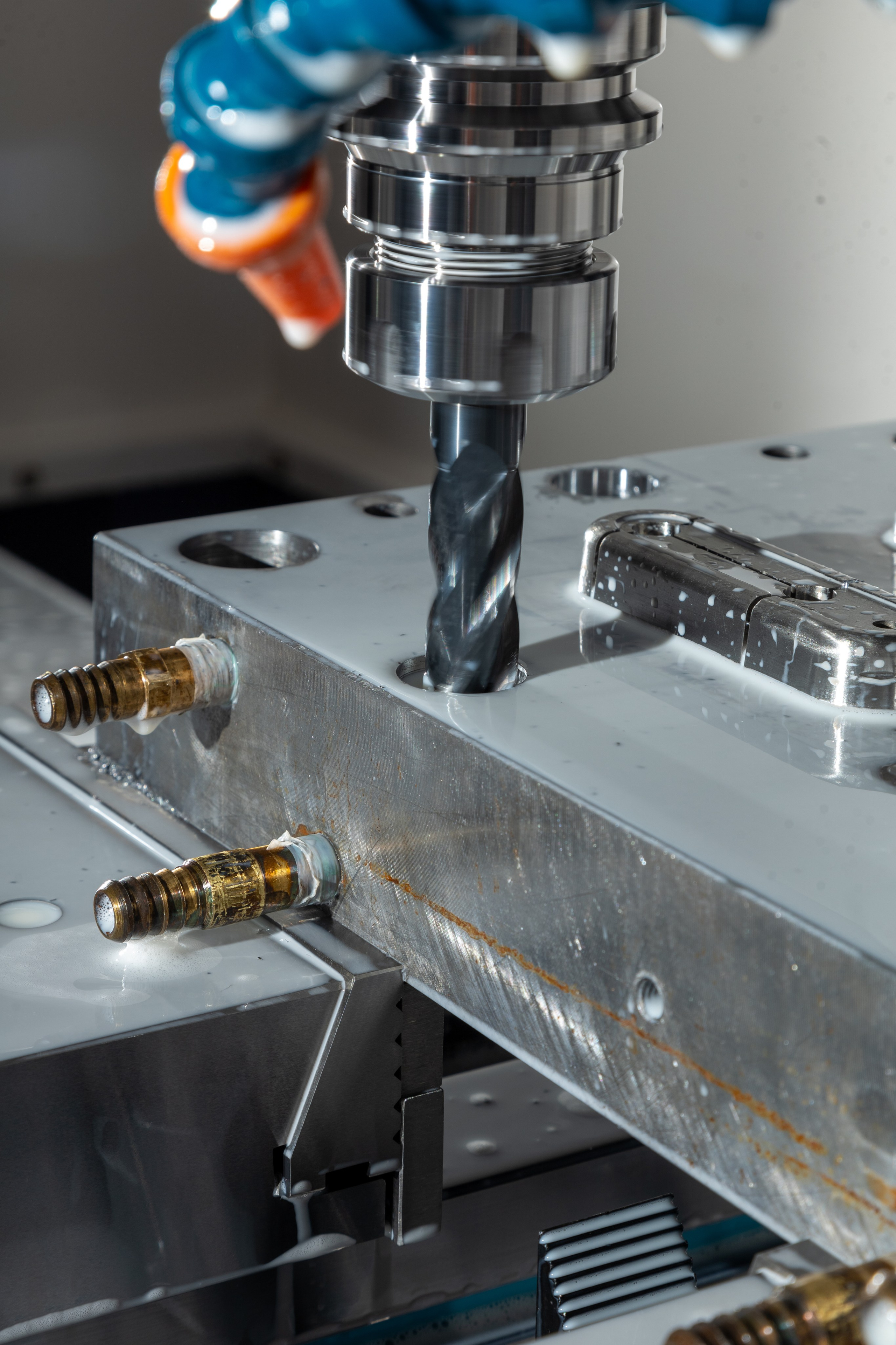 Съемка на заводе по производству прессформ. Сергей Шестов фотограф из Нижнего Новгорода