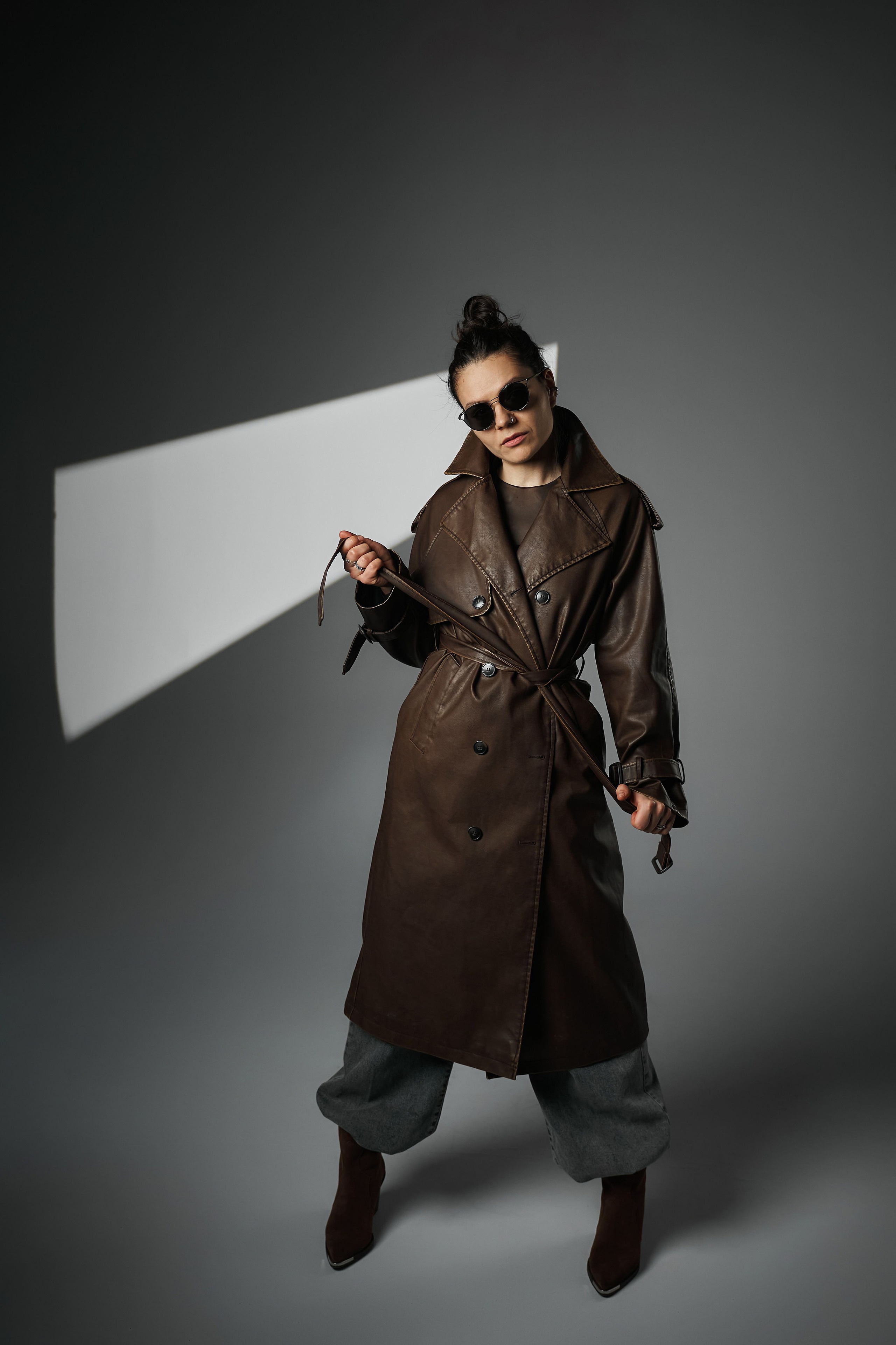 Фотосессия в студии по отличной цене. Студийный фотограф Евгений Опарин