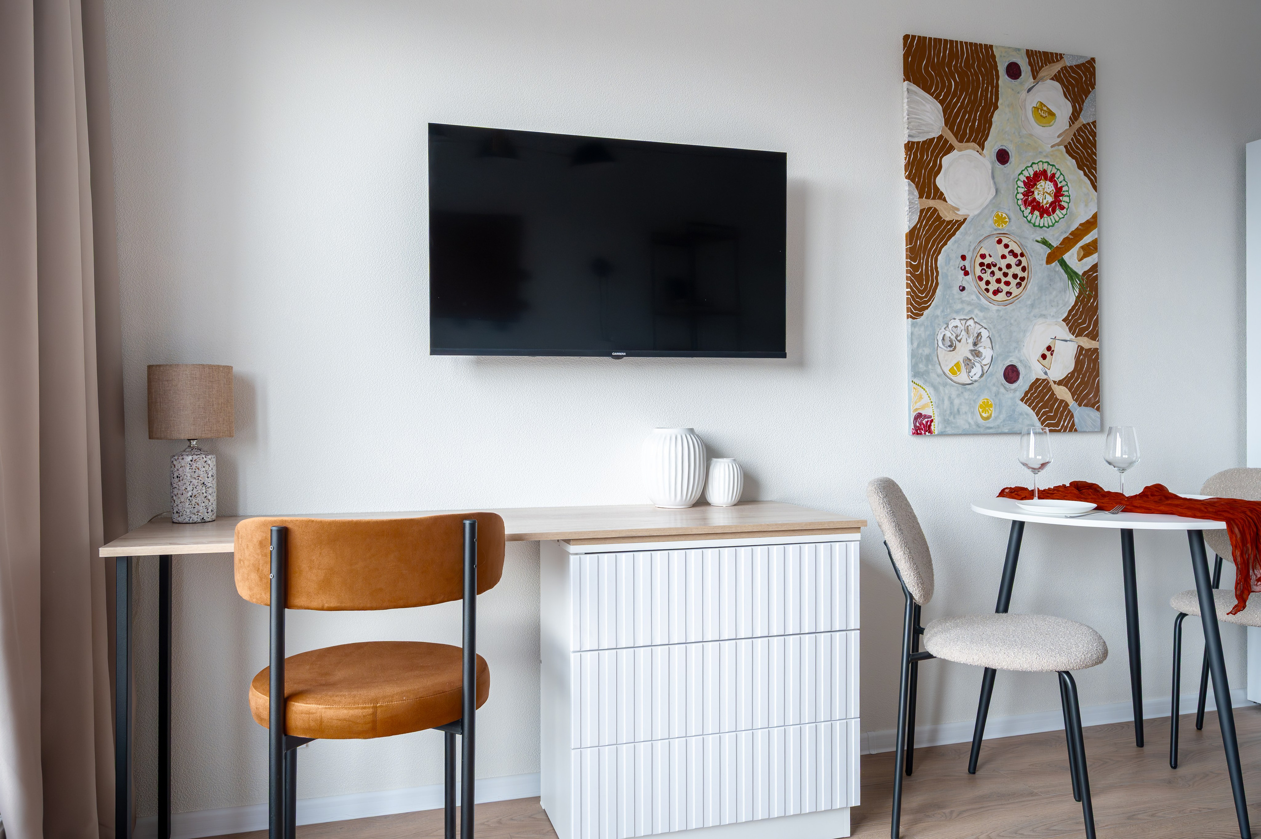 Студия на Кантемировской. Интерьерный фотограф. Фото- видеосъемка недвижимости Санкт-Петербург