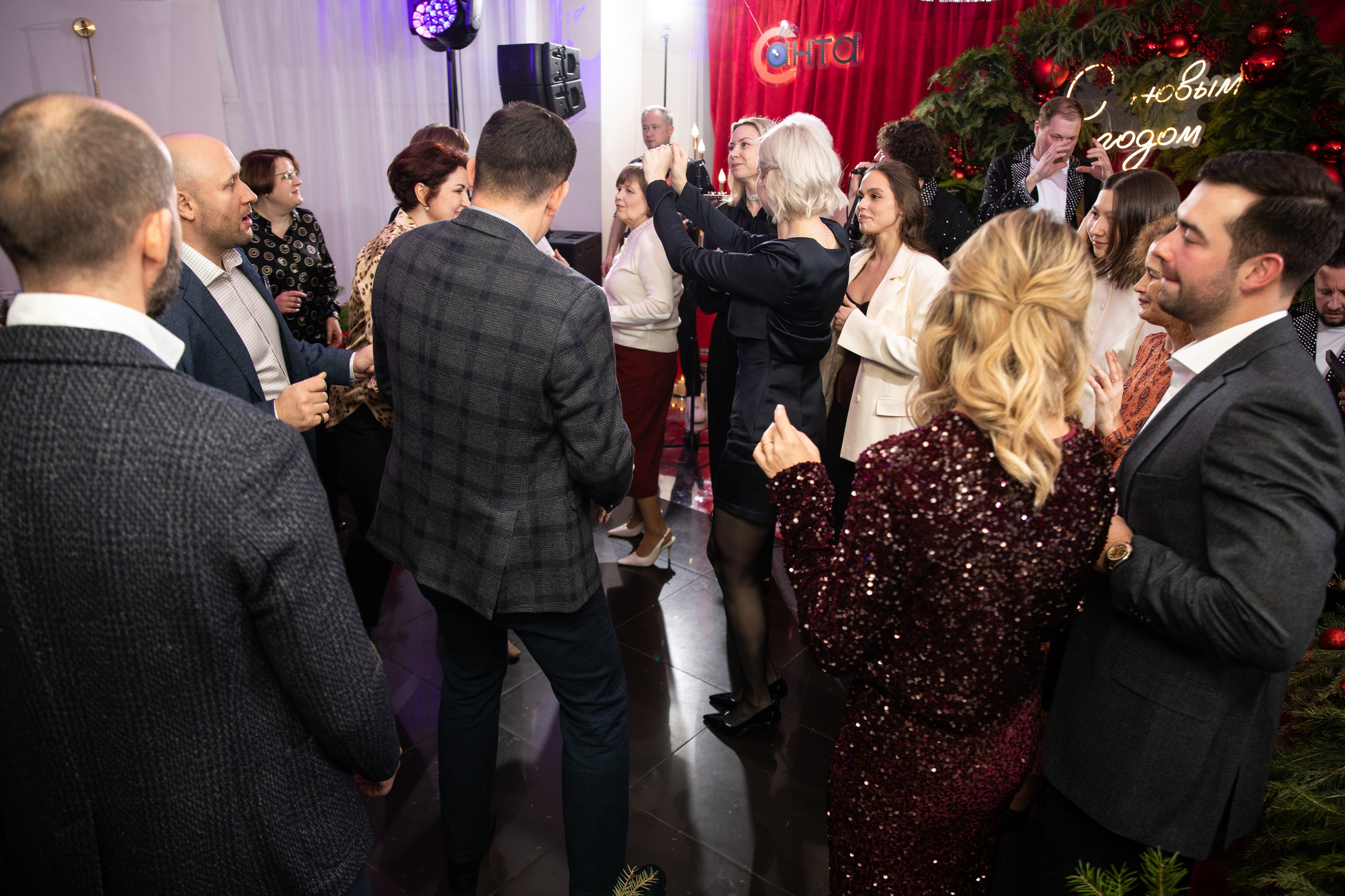 Корпортатив Санта. Amore ore. Репортажный и свадебный фотограф в Челябинске Елисеев Павел