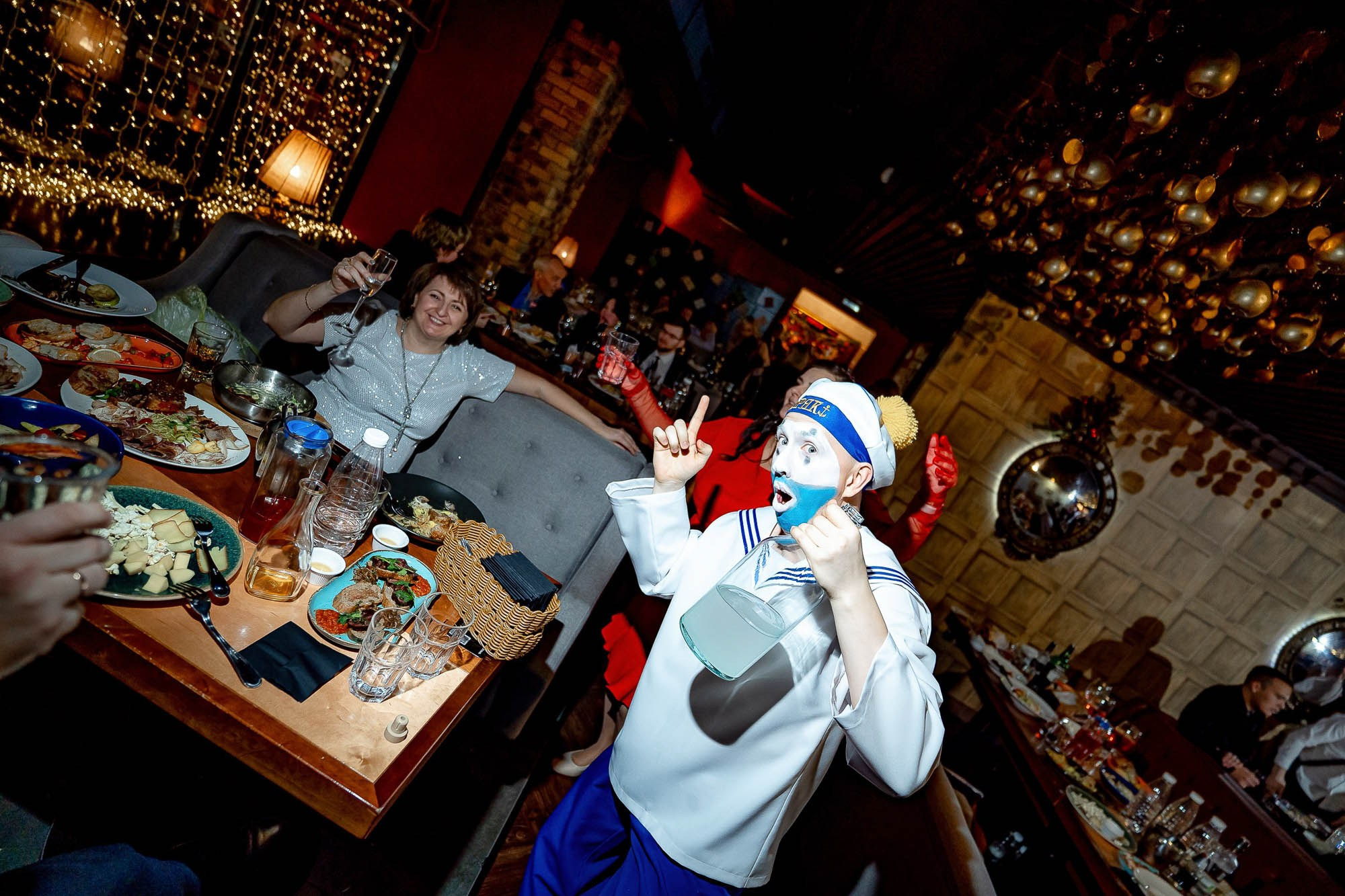 Новый год 2024 в Peoples. Сергей Кошкин. Репортажная и ивент-фотография в Сургуте