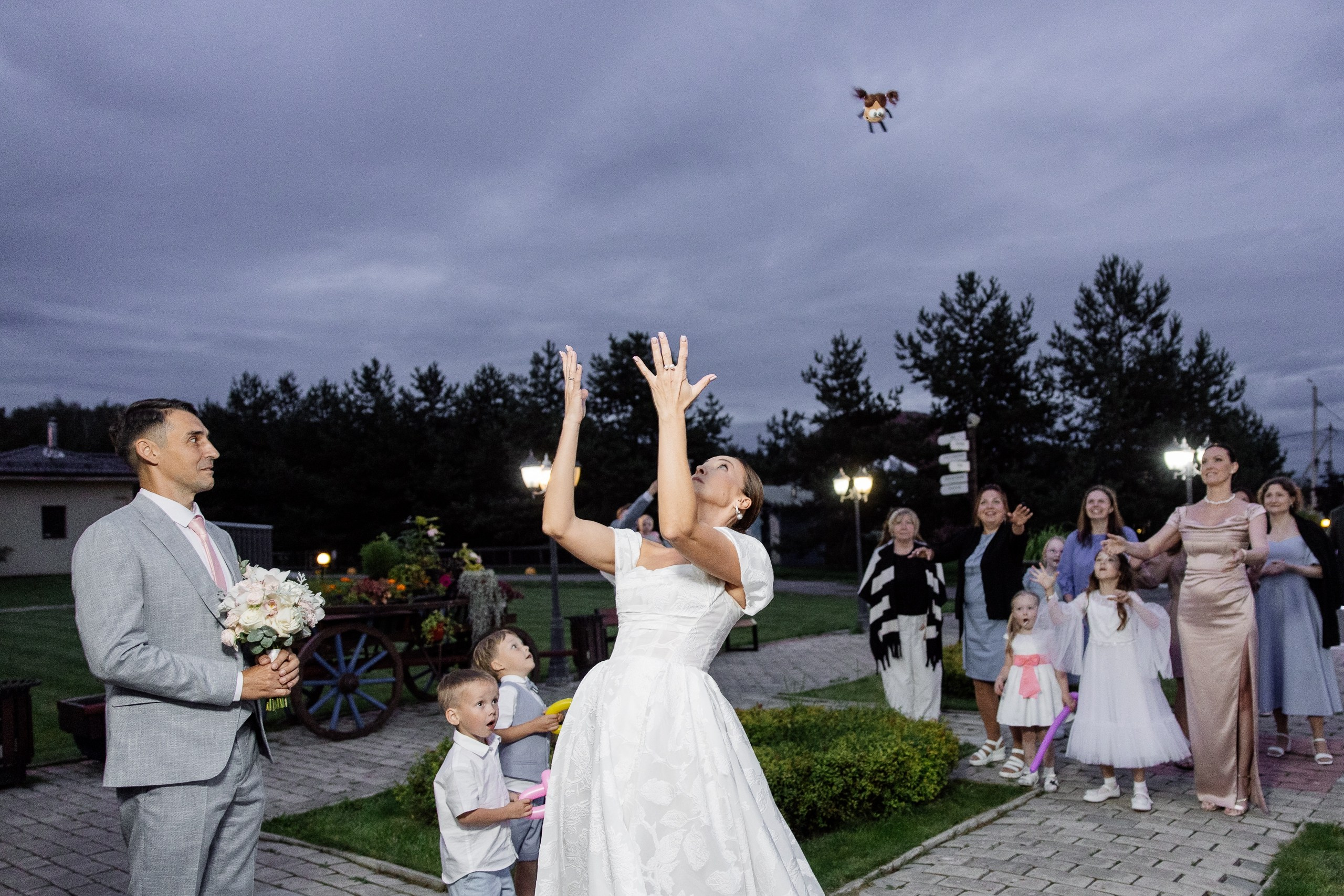 СВАДЕБНЫЕ СЪЕМКИ. Александр Ченченко ака Саша Че. Свадебный, репортажный и портретный фотограф. Москва. Россия. Весь мир