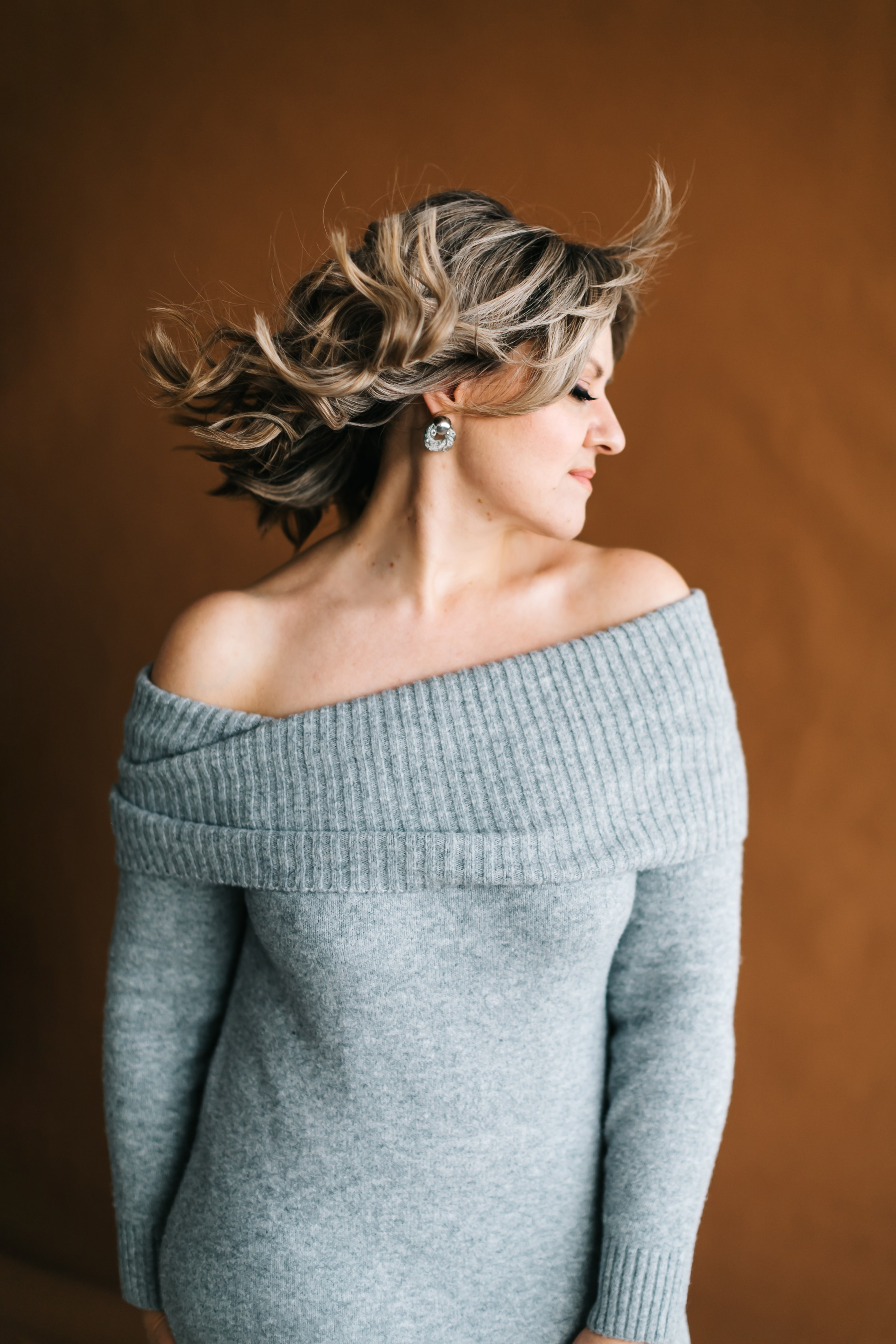 алёна малахова фотограф новосибирск семейный детский домашняя фотосессия в новосибирске день рождения репортажная съёмка фотосессия с лошадьми на конюшне деревня алтай  на природе фотосессия в детском саду мама и сын предложение руки и сердца идея  помолвка фотосессия берег закат детский день рождения годик торт аниматор лофт игровая продолжение следует prodoljenie_sleduet_  корпоратив тимбилдинг первоклашка линейка  контент  бизнес портрет оперный новат франция берет весна девушка