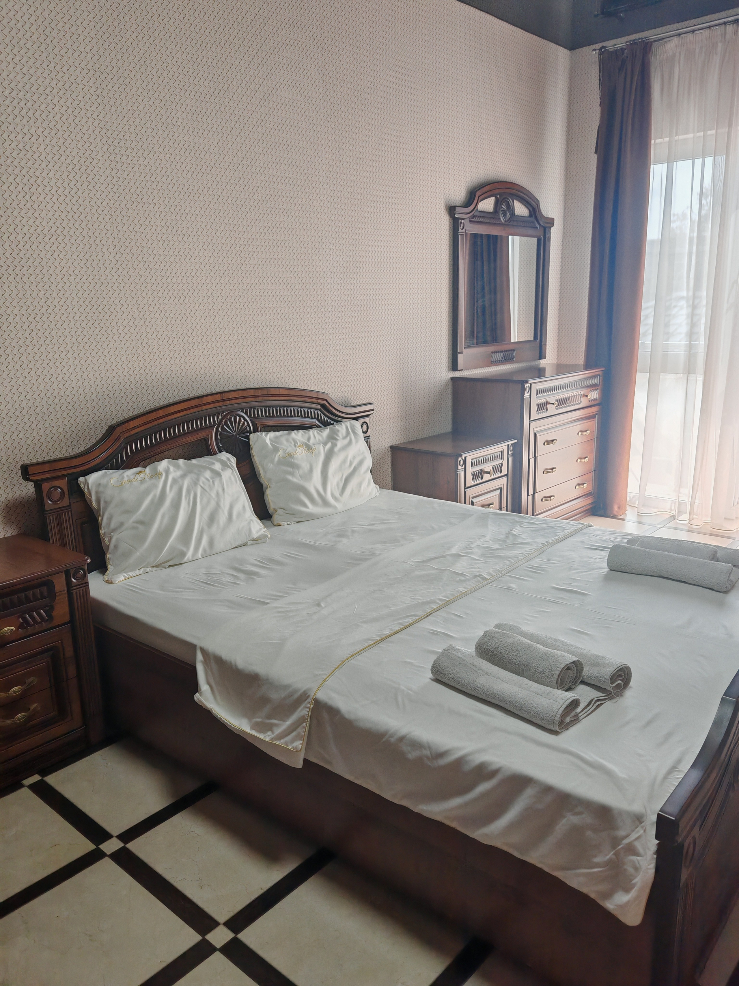 Подготовка номеров к фотосъёмке в Геленджике | Art Sea Homes