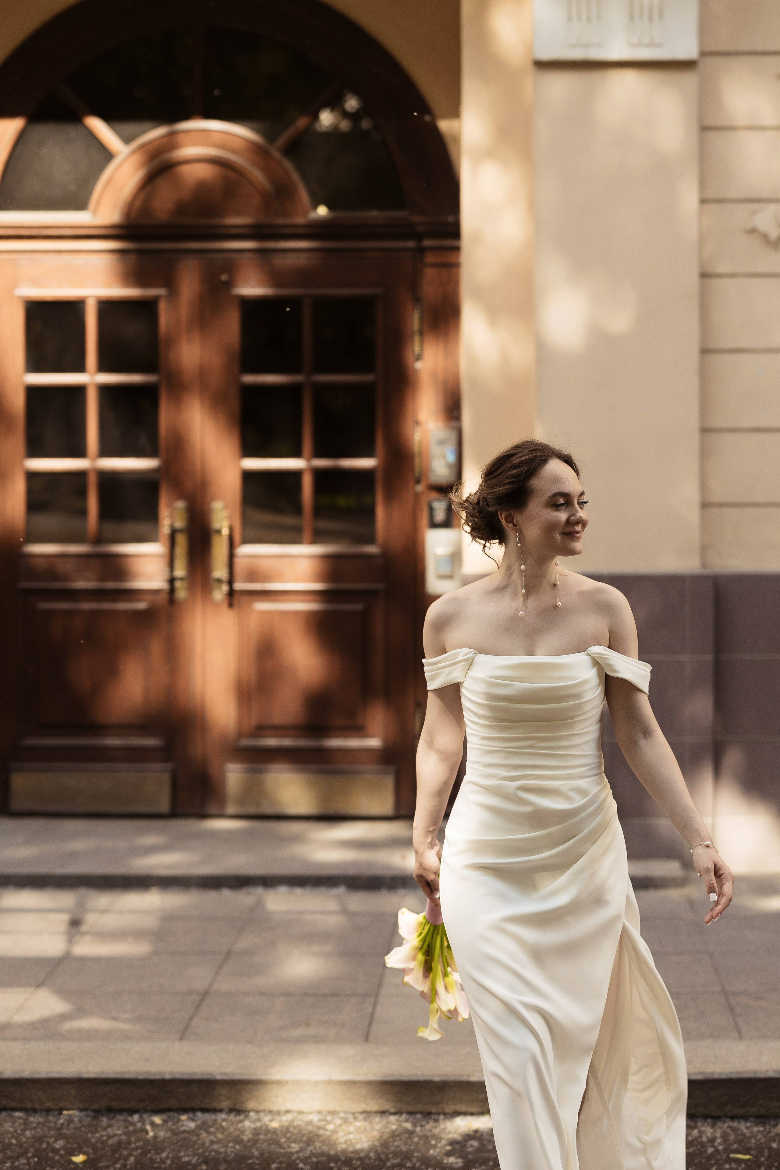 Целуй руками, обнимай губами. Свадебный фотограф в Москве | Профессиональный фотограф | Выгодные цены на услуги