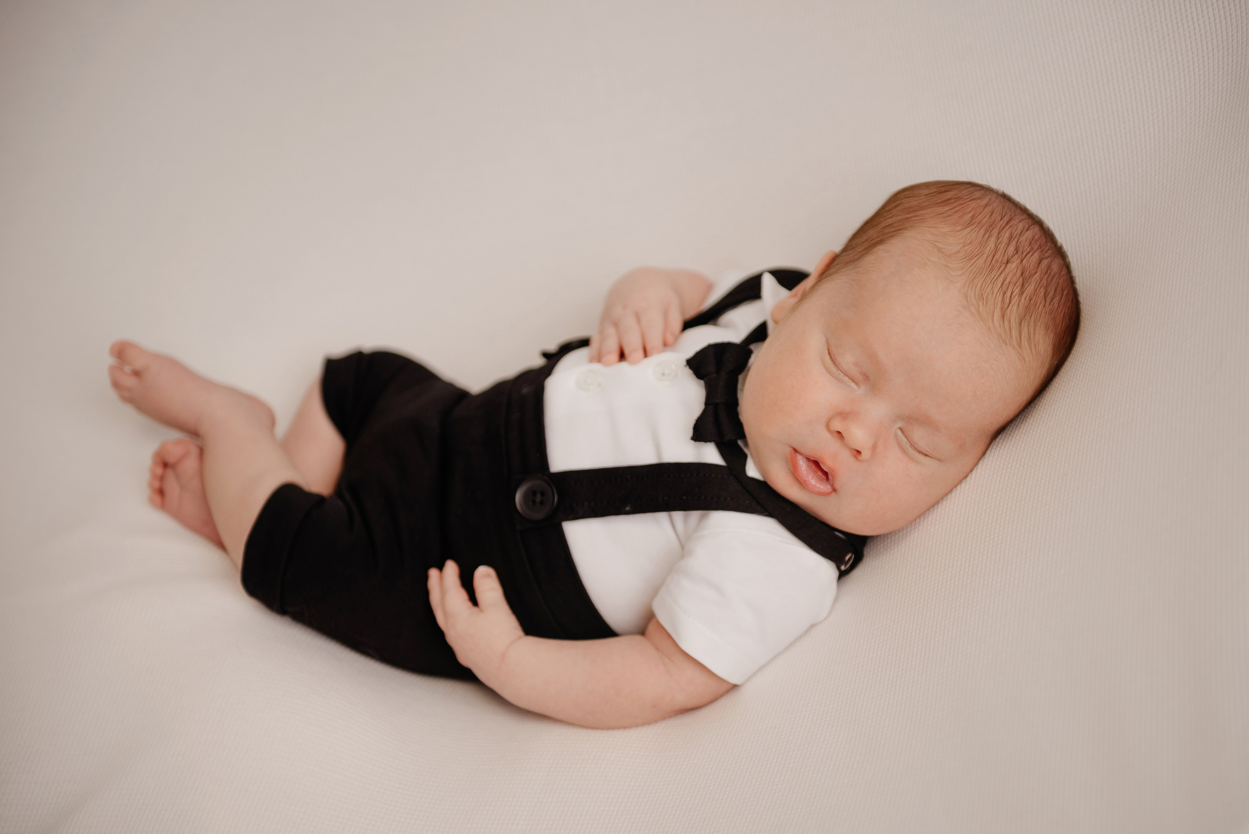 Съемка новорождённого. Фотограф новорожденных в Ростове-на-Дону