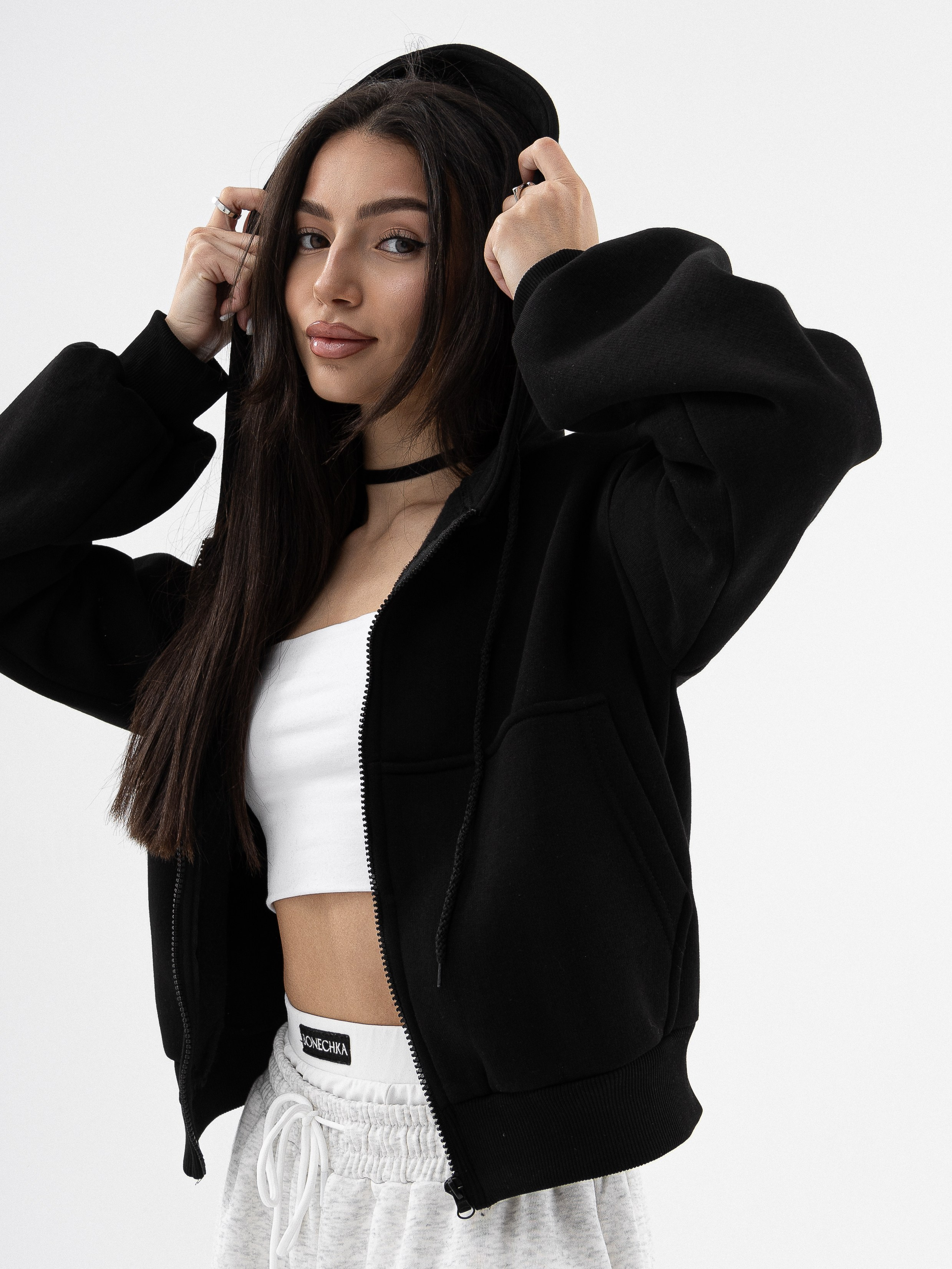 Яна. Фото для маркетплейсов в самых сочных локациях города Сочи