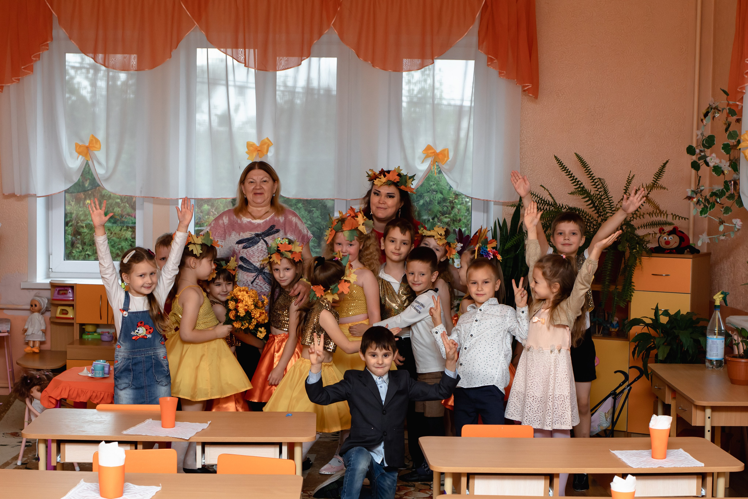 Осенний праздник в детском саду. Маргарита. Семейный фотограф в Минске Приболовец Светлана