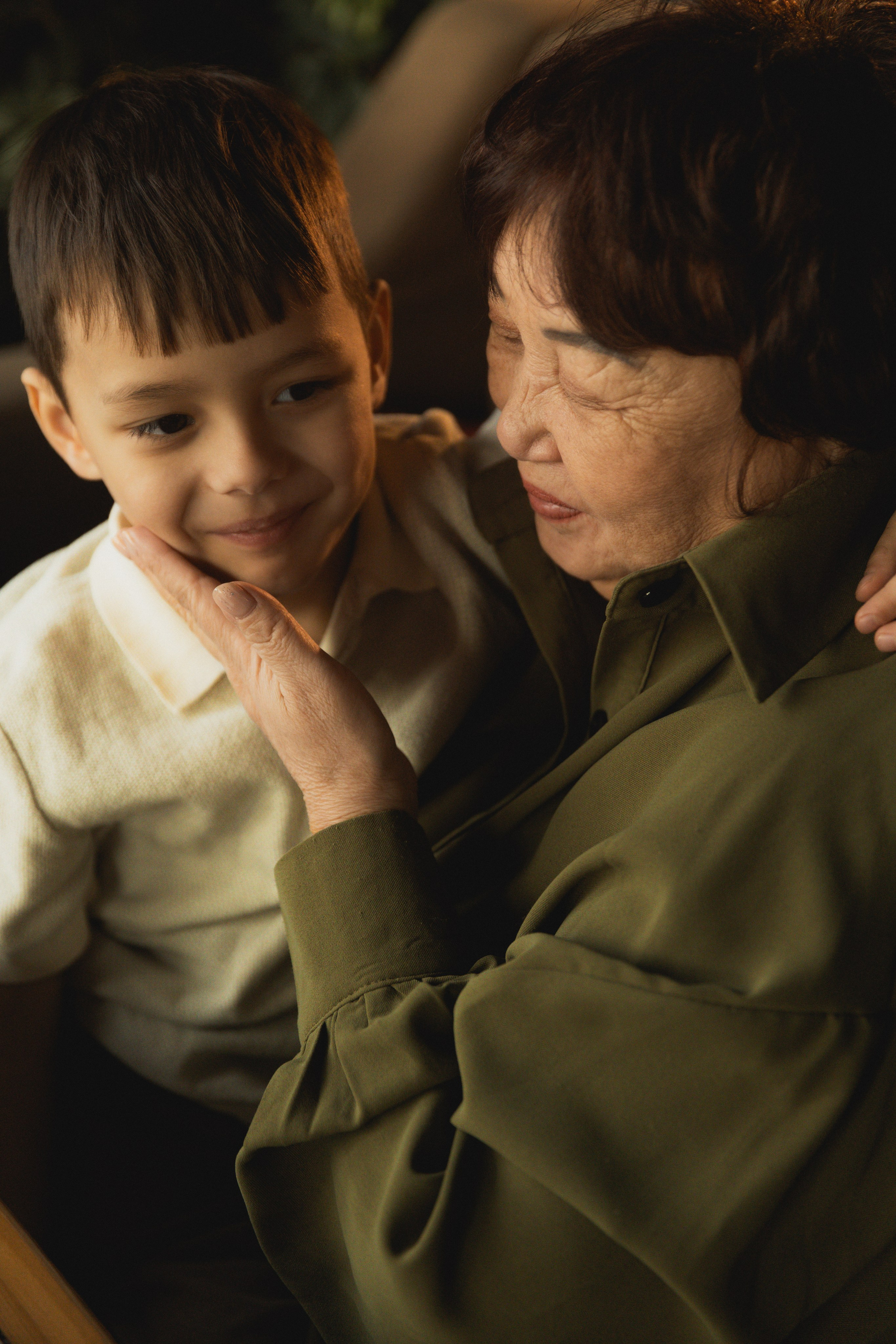 Бабушка и внук. Семейный и свадебный фотограф Лилия Матонина | Ангарск, Иркутск, Усолье-Сибирское, Байкал (Листвянка, Ольхон), Иркутская область