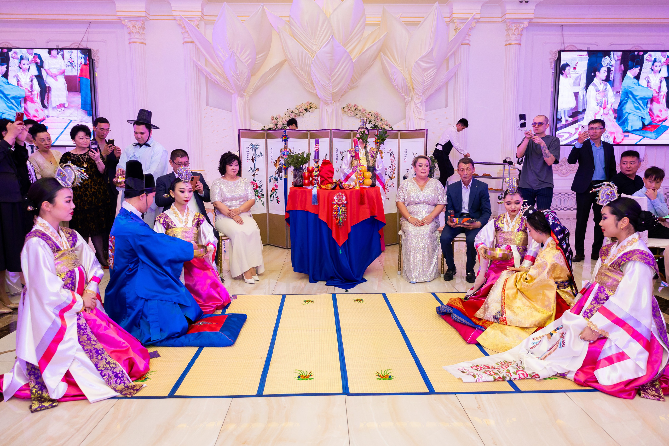 Свадебный банкет. Фото и видеосъемка в Алматы