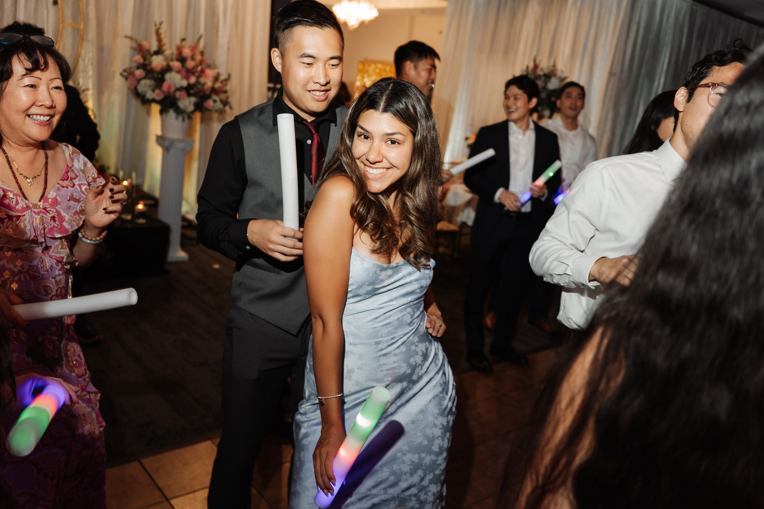 2025-08-16_AndreaChristopher. Ретушер Зенькевич Света