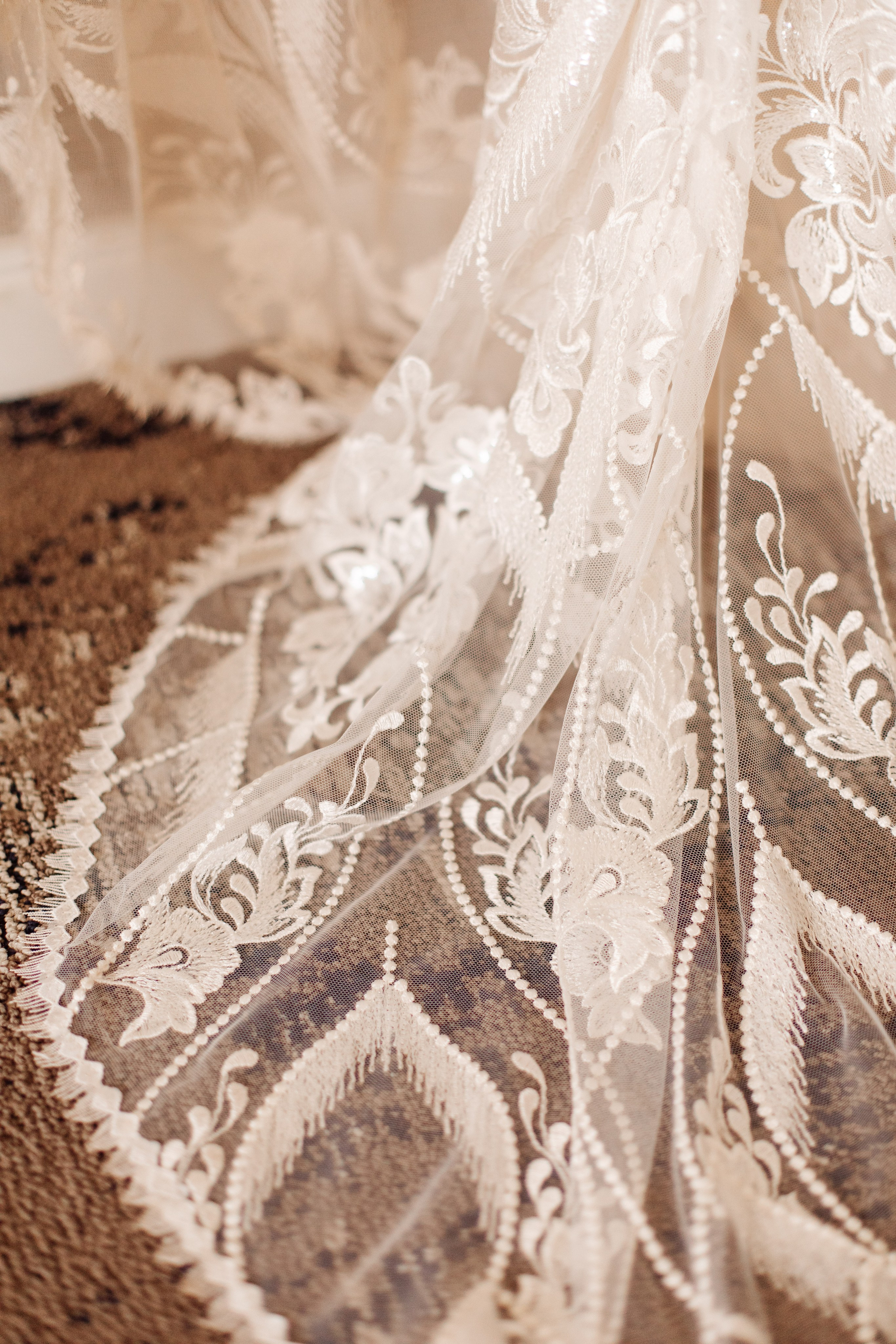 2025-08-16_BryanAmber. Ретушер Зенькевич Света