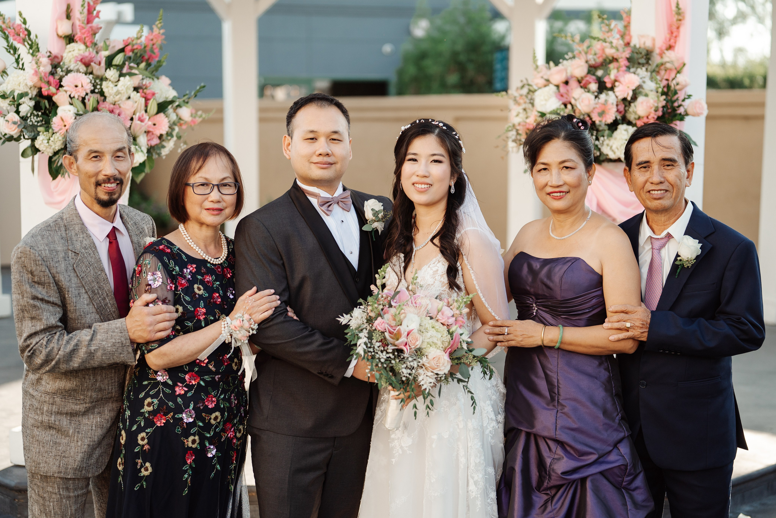 2025-08-16_AndreaChristopher. Ретушер Зенькевич Света