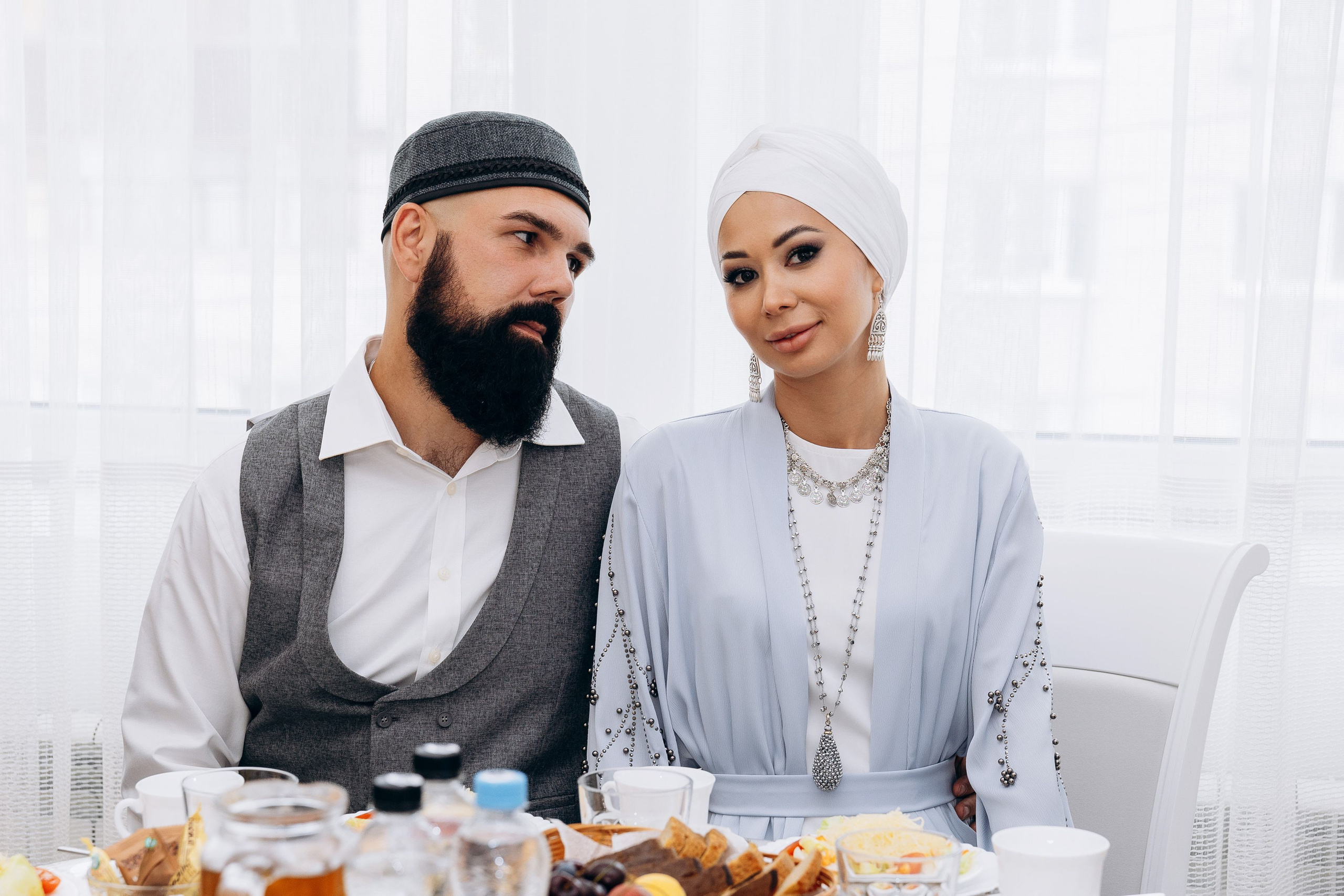 никах в мечети Сулейман,  фотосессия в мечети Сулейман, фотограф на никах Казань Ranas4you, образ невесты на никах, завязывание платка Казань, платье на никах Казань, фотограф на мусульманские свадьбы Ranas4you