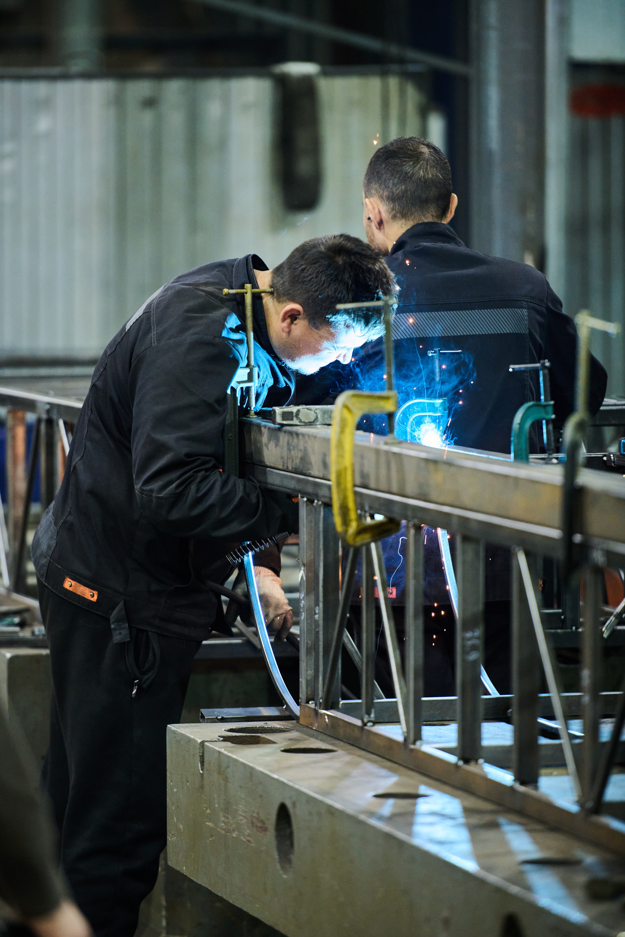 Производство внедорожников ТРОМ. Репортажный и семейный фотограф — Шелихов Сергей
