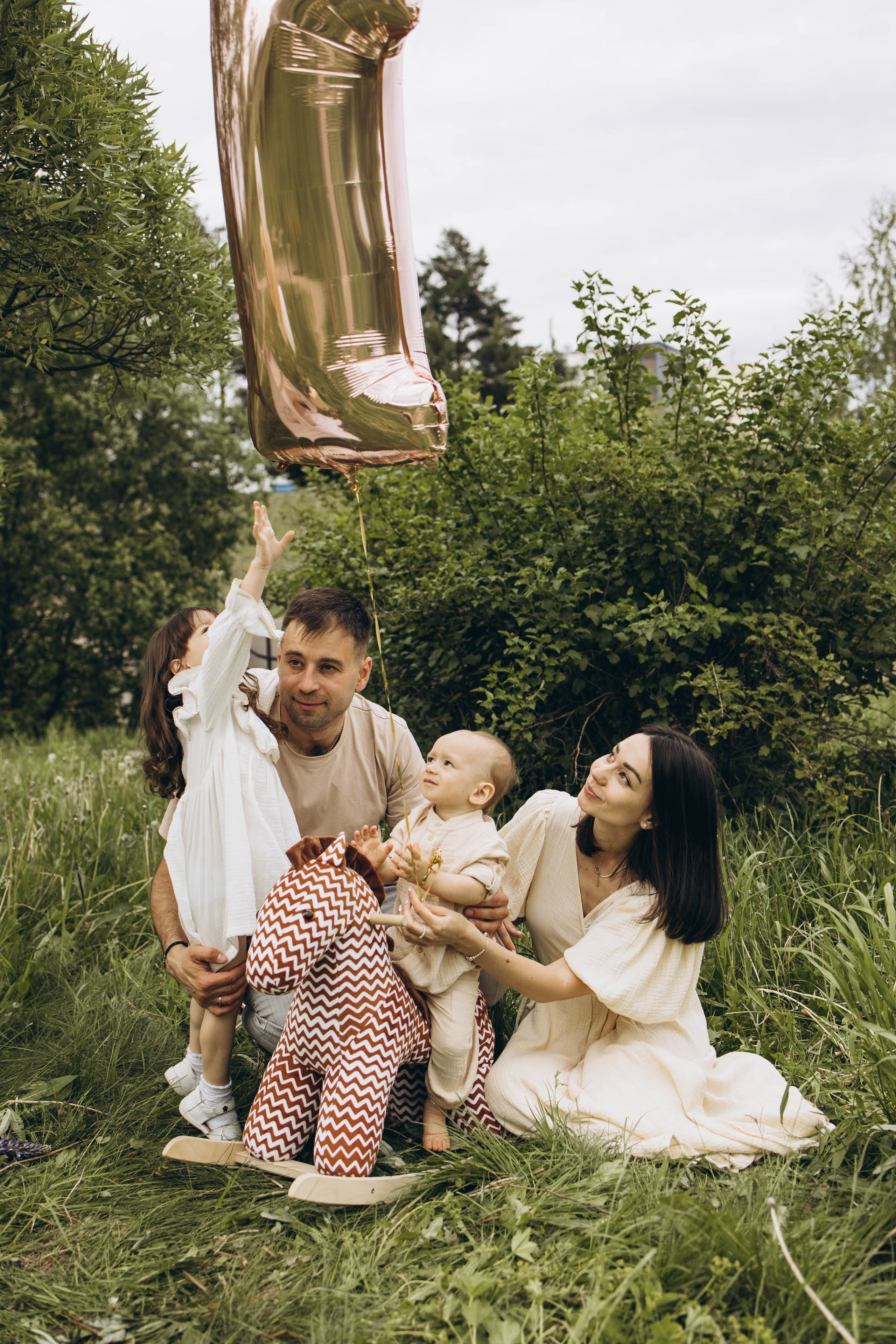 Маша, Женя, Ариана и Мирон. Семейный фотограф в Москве Виктория Ястребинская