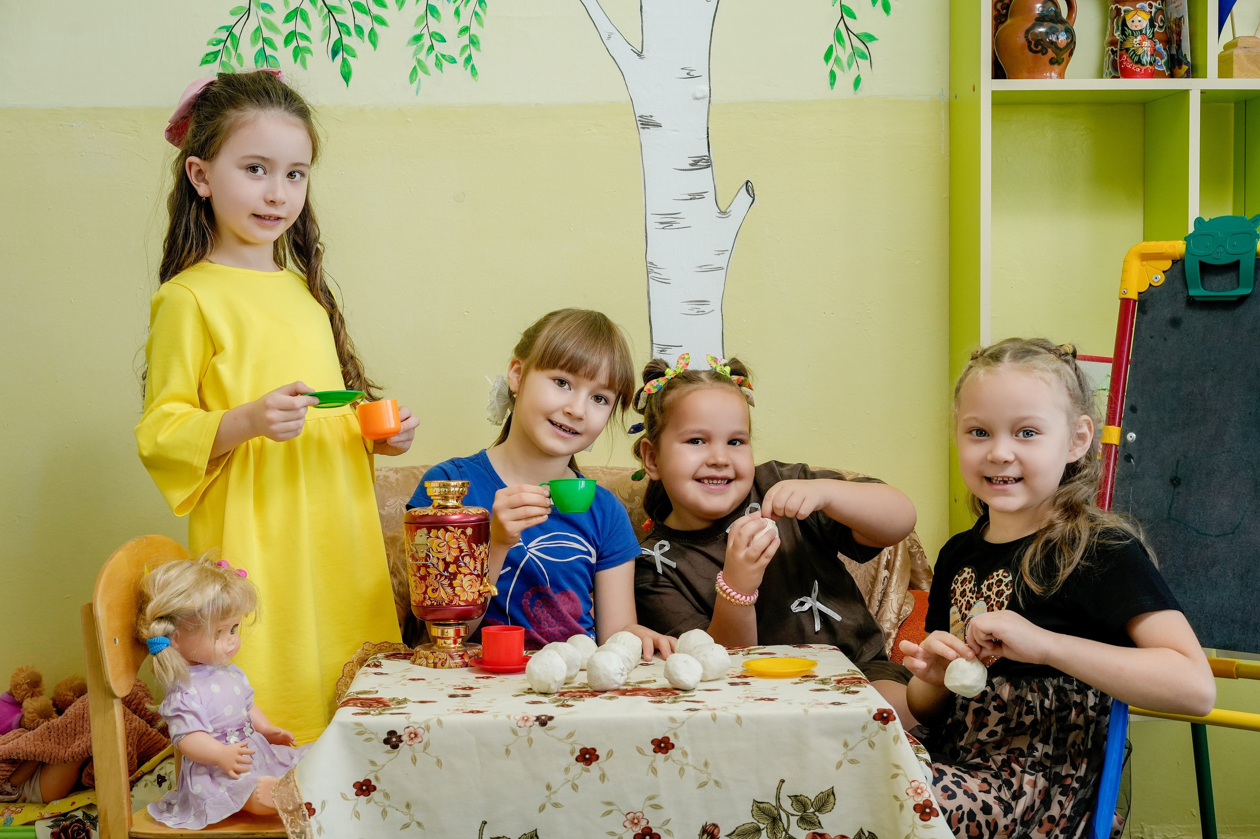 Портфолио детский сад. Выпускные альбомы от команды Елены Бурковой