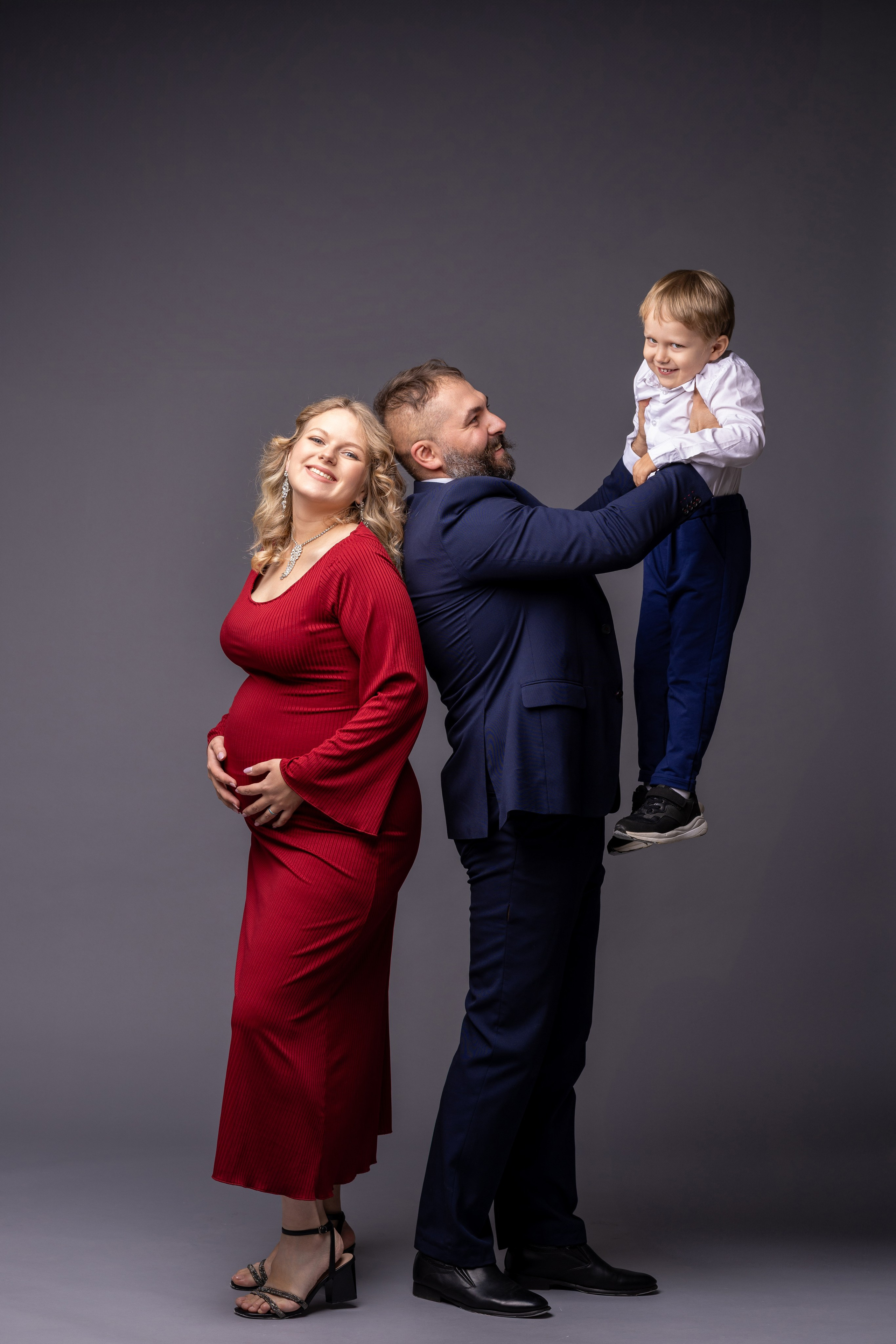 Семейная в студии. Семейный фотограф в Дзержинске Наталья Лаэтина