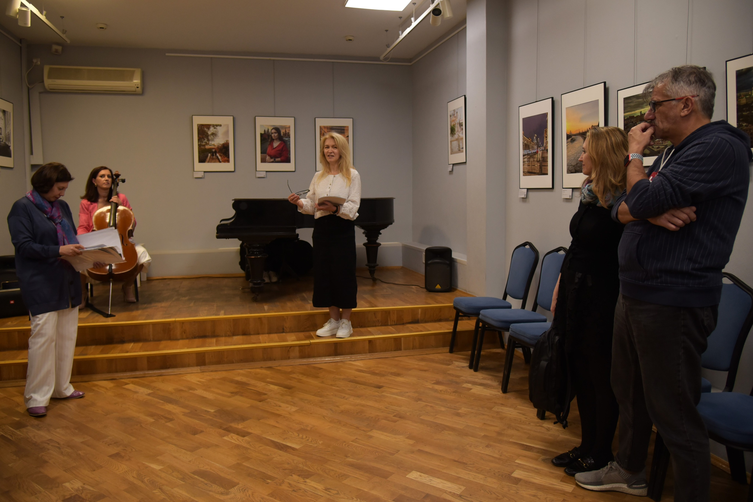 МОСКОВСКИЙ КАЛЕЙДОСКОП. Reportage, architectural, fine art photographer Lena Melnikova in Moscow