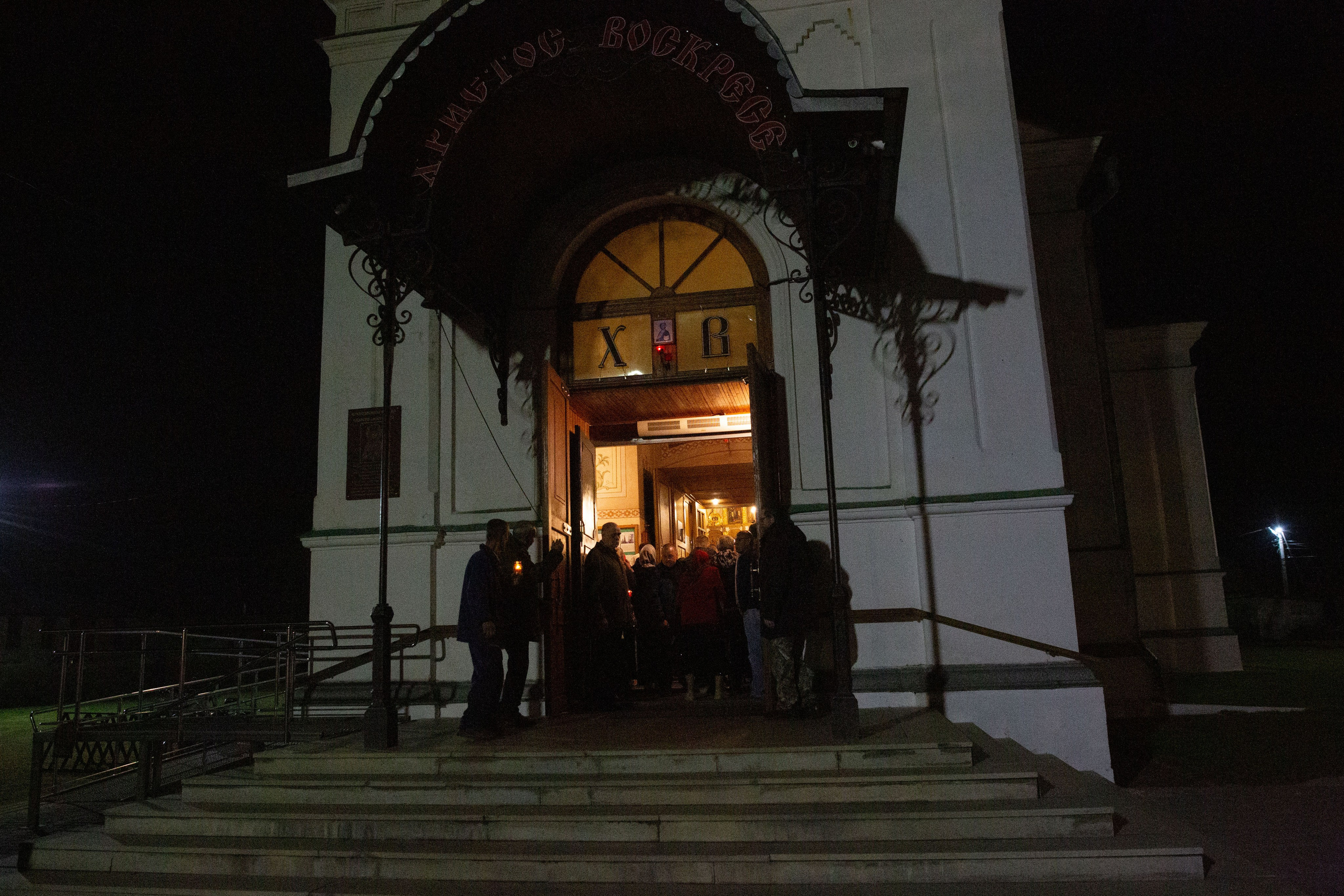 Пасха Воскресенский храм с Ашитково и ярмарка около храма. Семейный и детский фотограф Анна Петракова