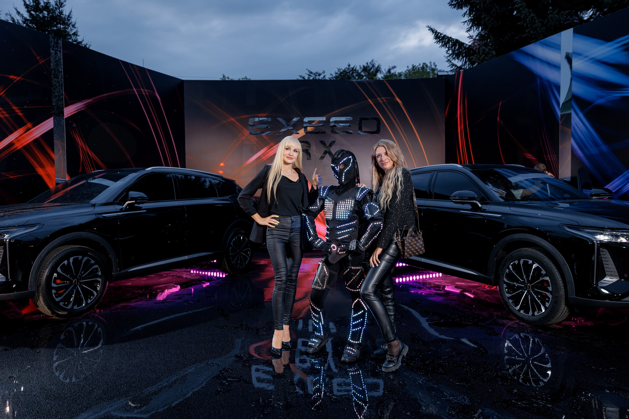 Презентация Exeed RX. Свадебный фотограф в Иркутске Сапаров Александр