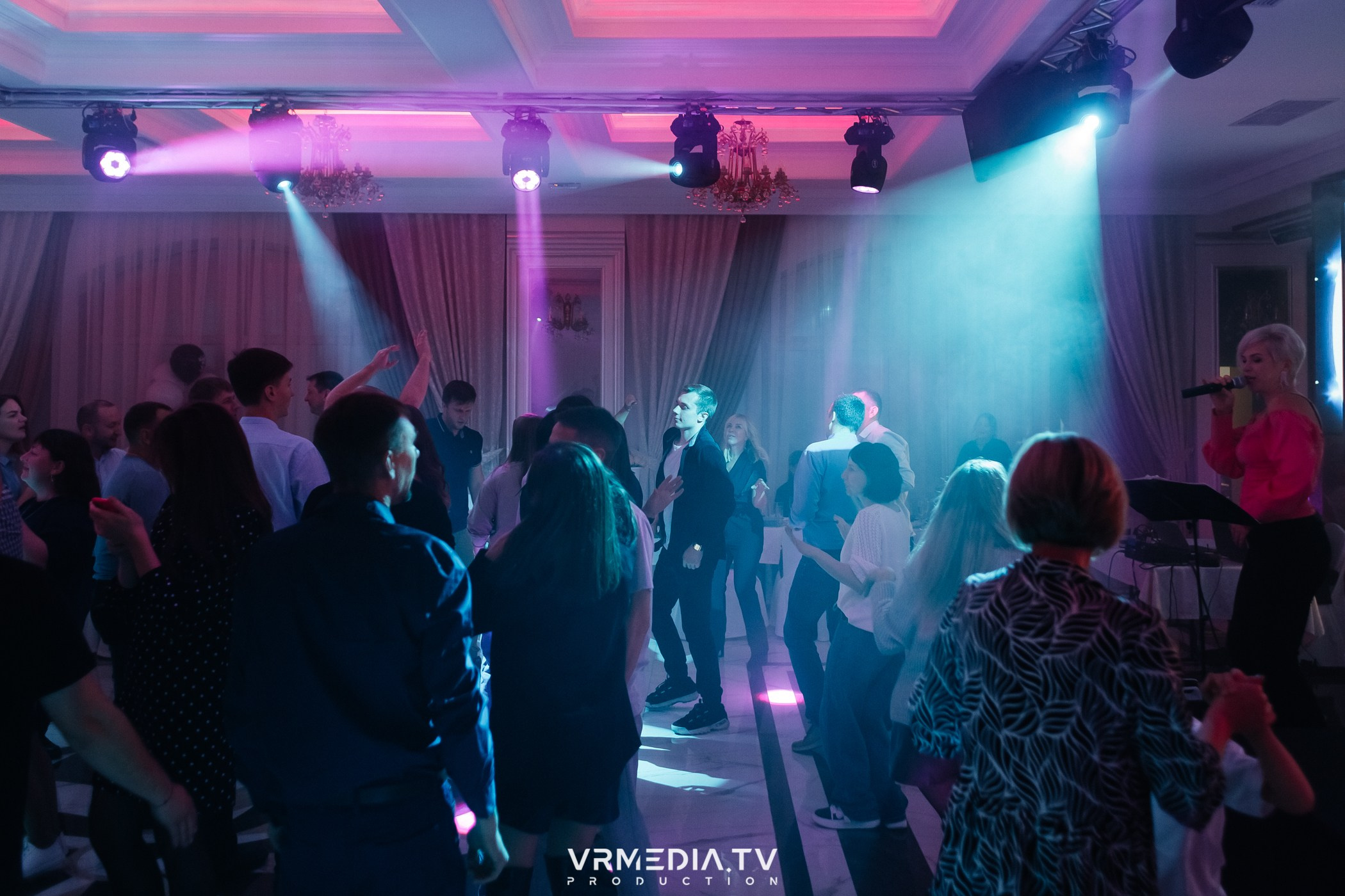 Выходные в ресторане «Лазурный берег»