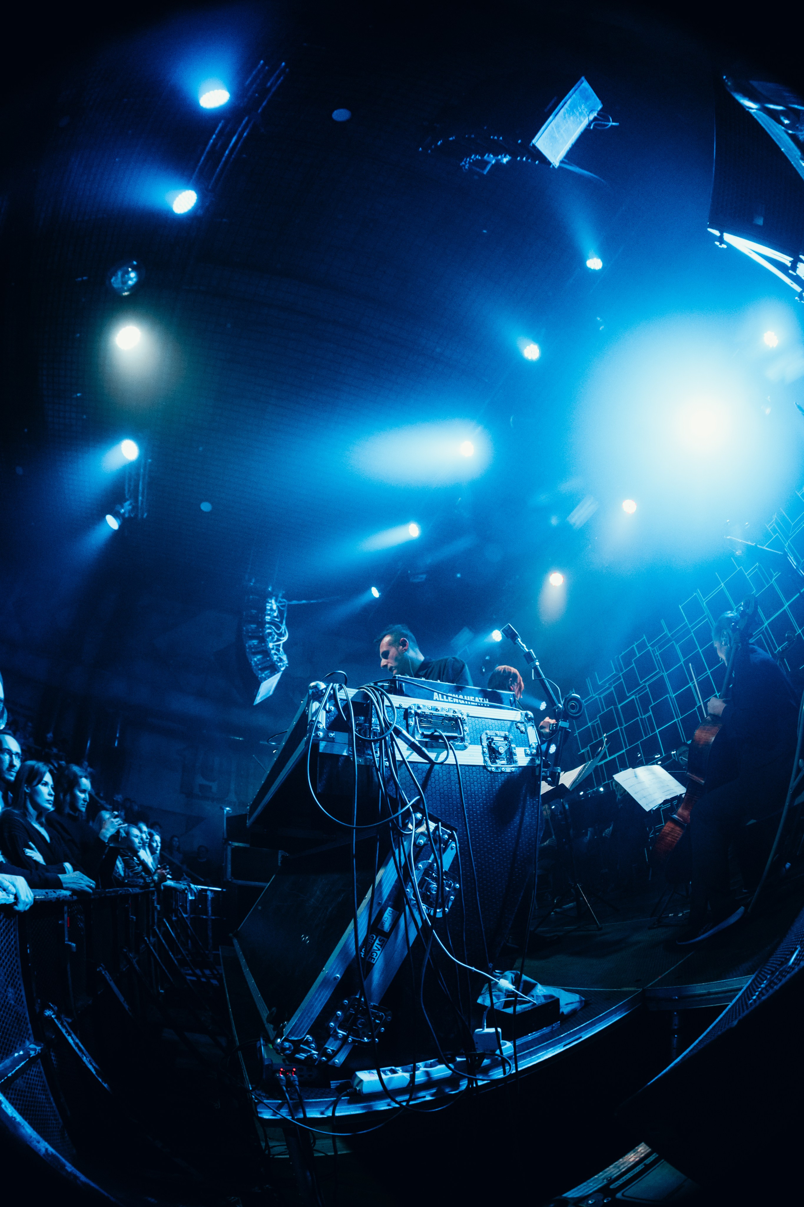 Оркестр ЦСМ, Юрий Усачев и Роман Пархоменко. Главная