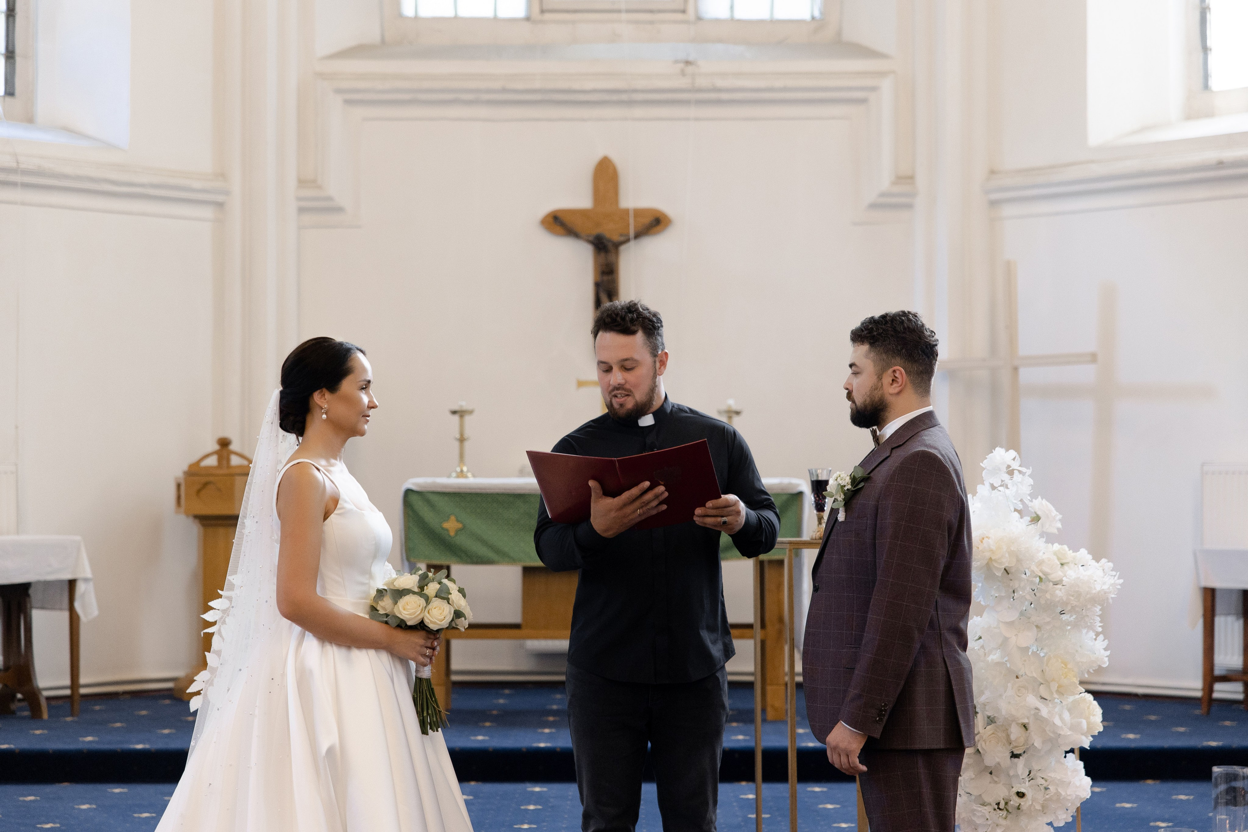 Любовь у алтаря. Свадебный фотограф — Ефимов Сергей