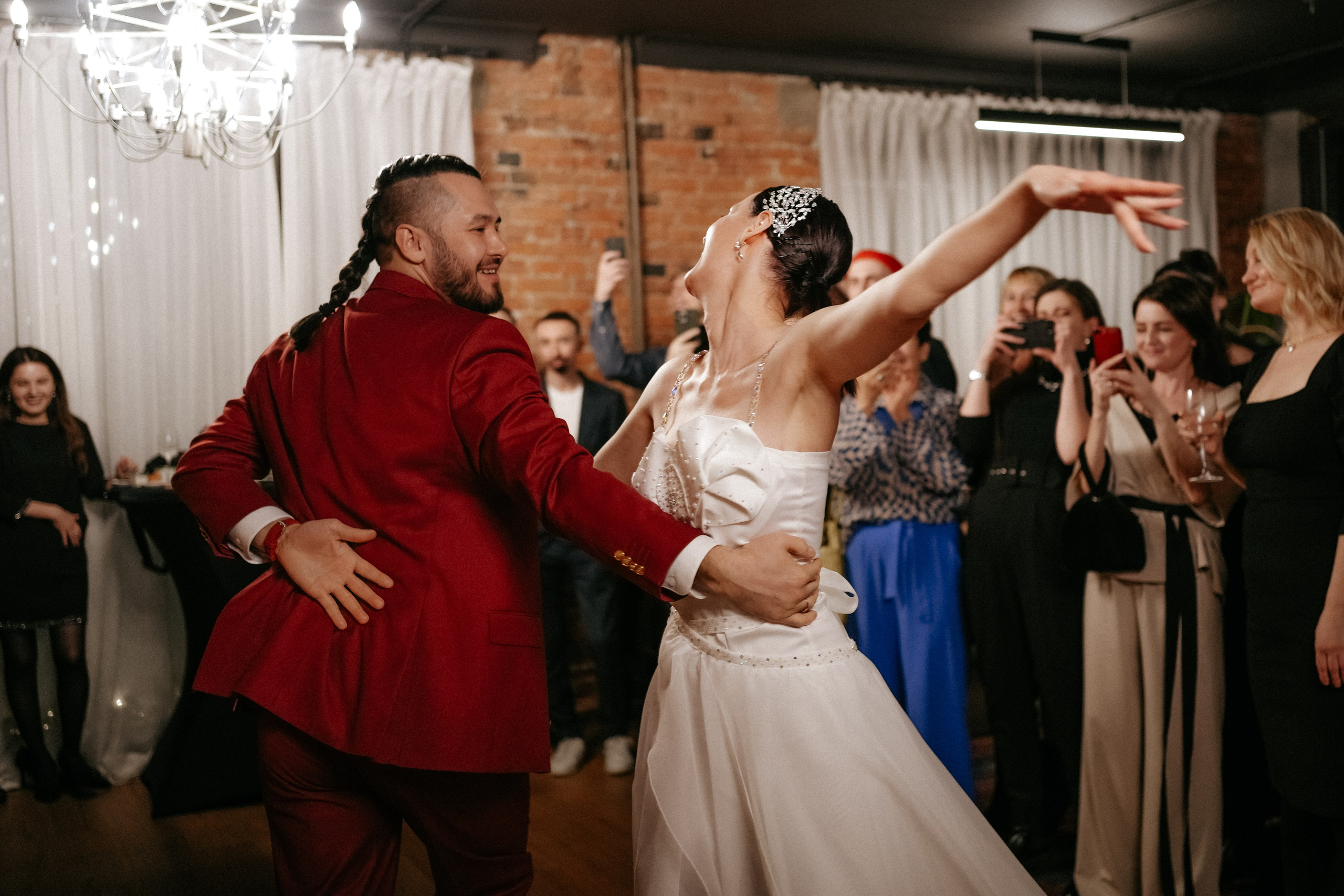 Ирина и Денис, Екатеринбург, репортаж. Фотограф Перевозкина Анна