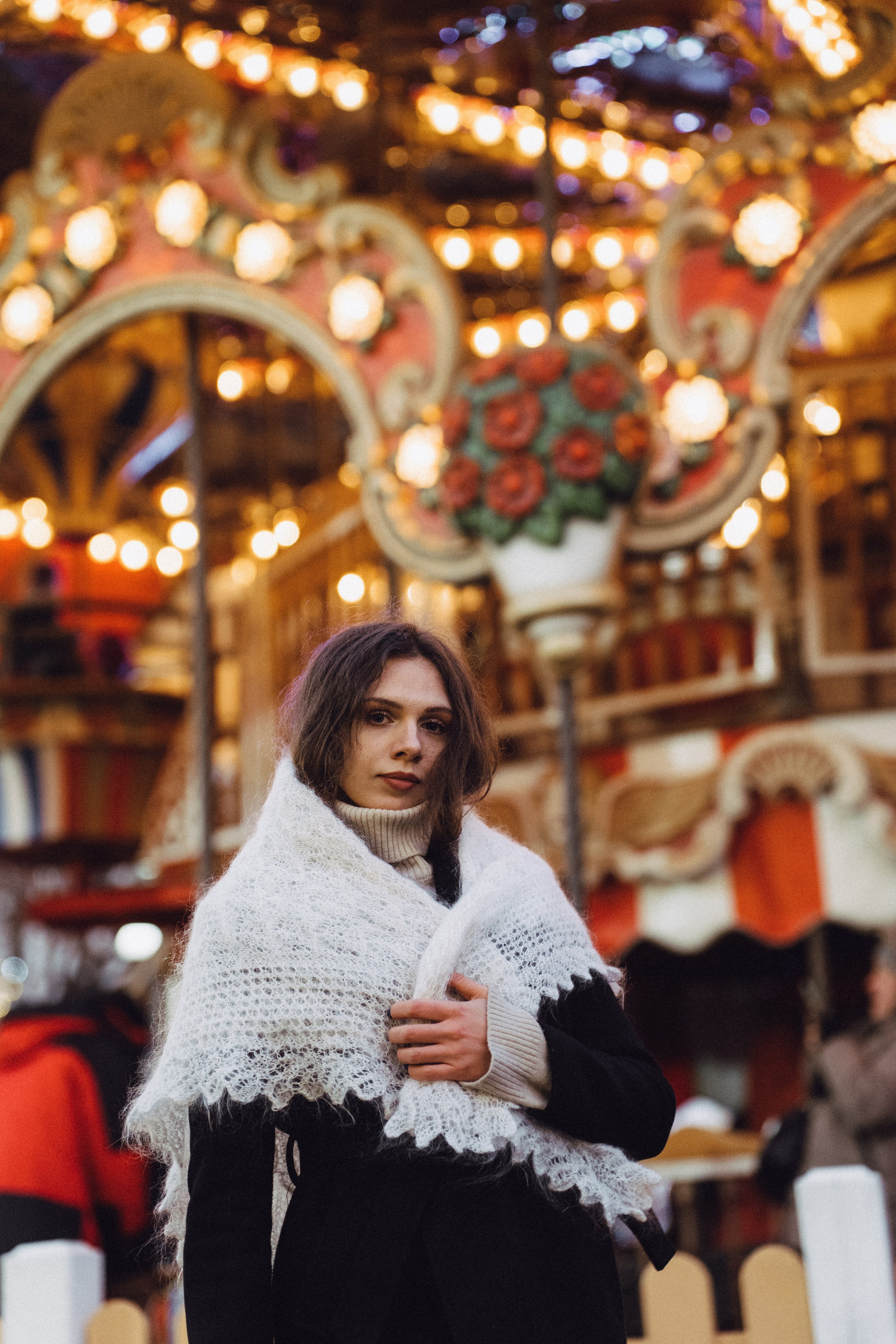 ПРОГУЛКА НА МАНЕЖНОЙ ПЛОЩАДИ ДЛЯ ДЕВУШКИ ПЕРЕД НОВЫМ ГОДОМ (НОВОГОДНЯЯ ФОТОСЕССИИЯ НА МАНЕЖНОЙ ПЛОЩАДИ). Профессиональный фотограф, Санкт-Петербург — Виктория Богомолова