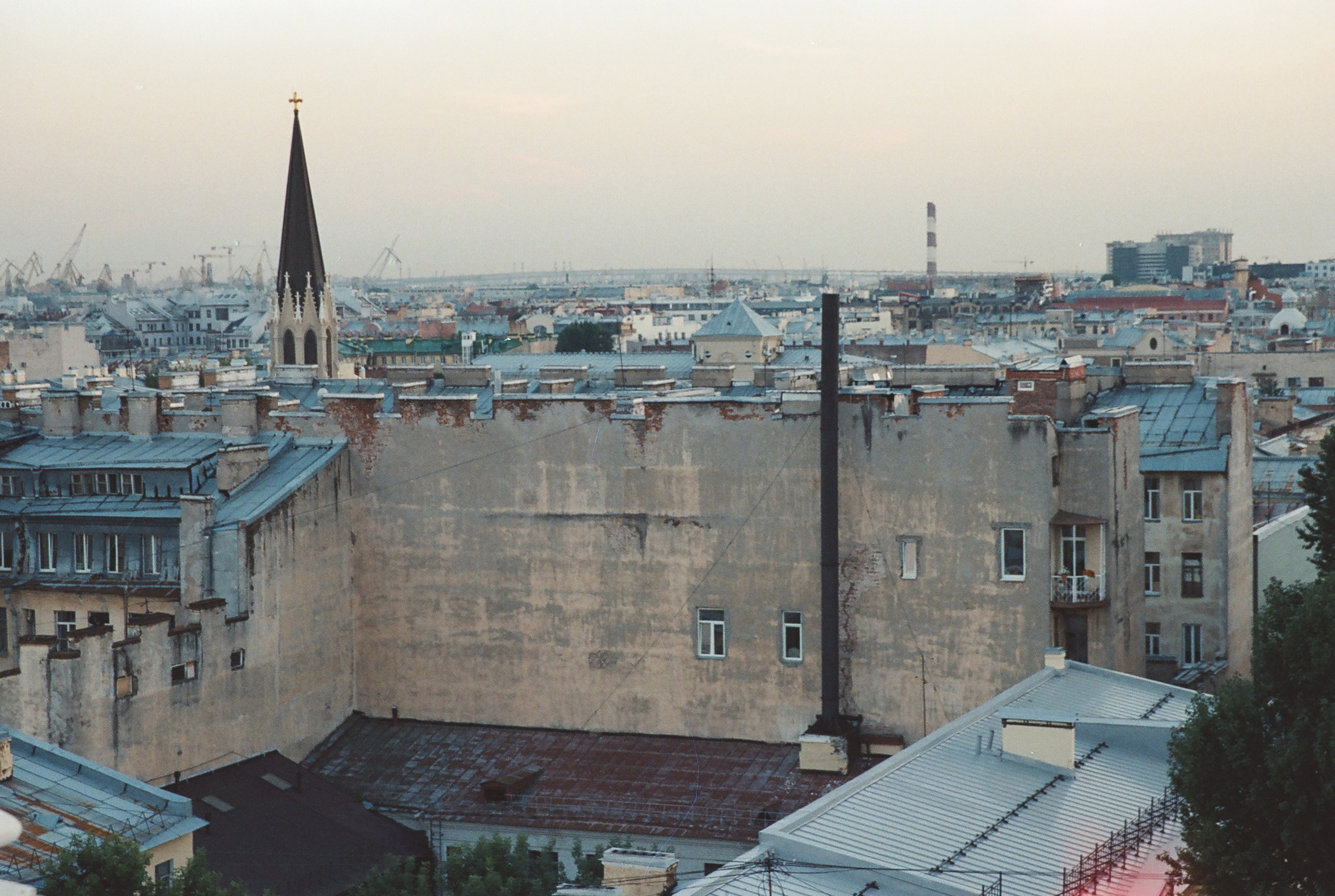 Фотографии цветные. Свадебный и семейный пленочный фотограф в Петербурге Истомина Ирина