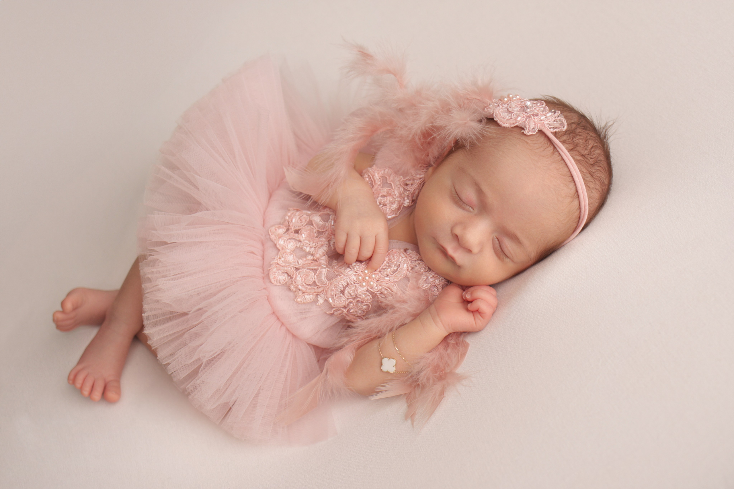 Детский фотограф новорожденных в Москве и Московской области Анна