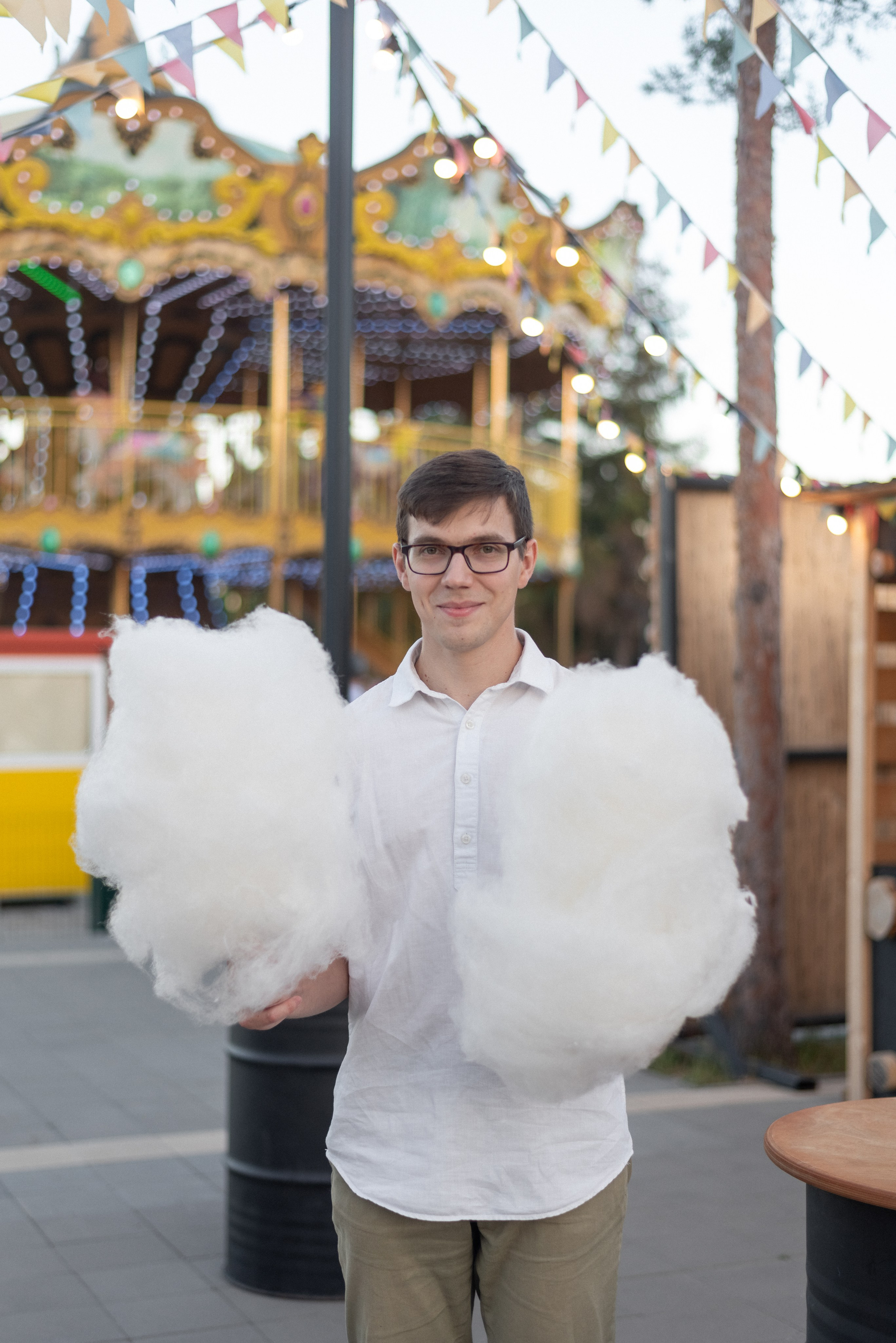 Love Story карусель. Аня и Никита. Фотограф Алеся Груздо Волгоград