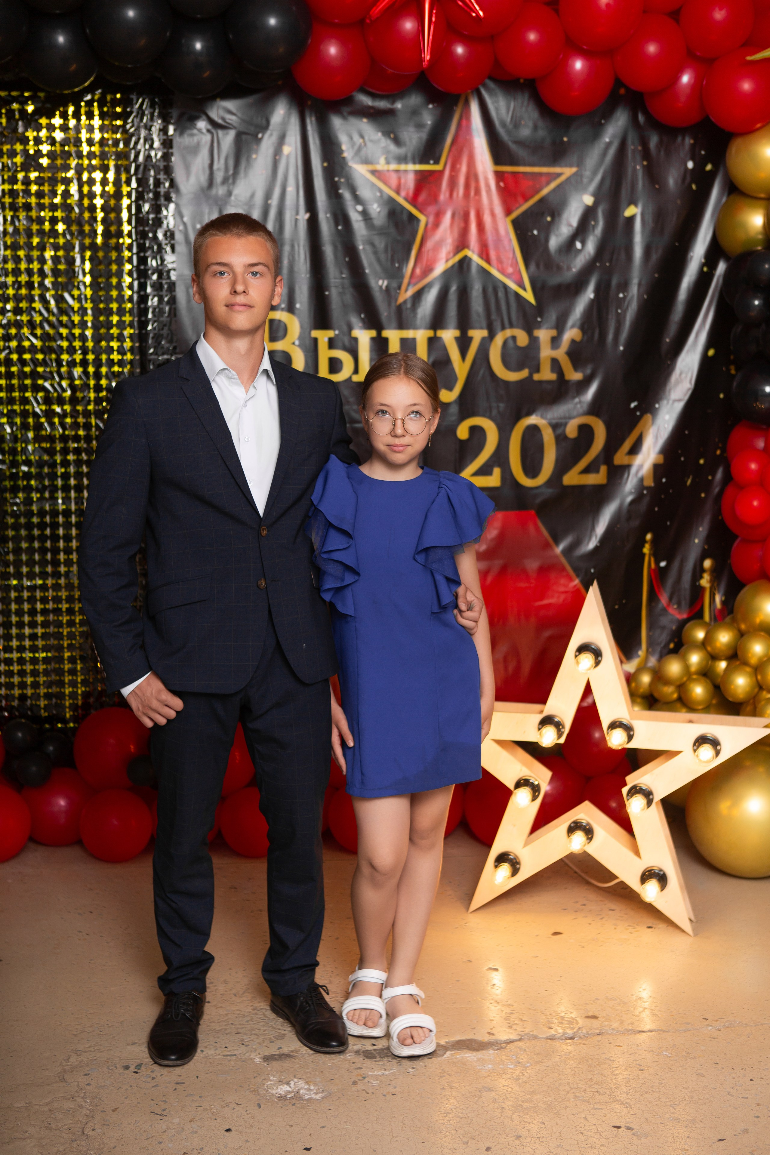 ФОТОСЕССИЯ С РОДИТЕЛЯМИ «ВЫПУСКНОЙ» 2024 г. 9 ШКОЛА г. МЦЕНСК. ТВОЙ АЛЬБОМ / ТВОИ ПРАВИЛА