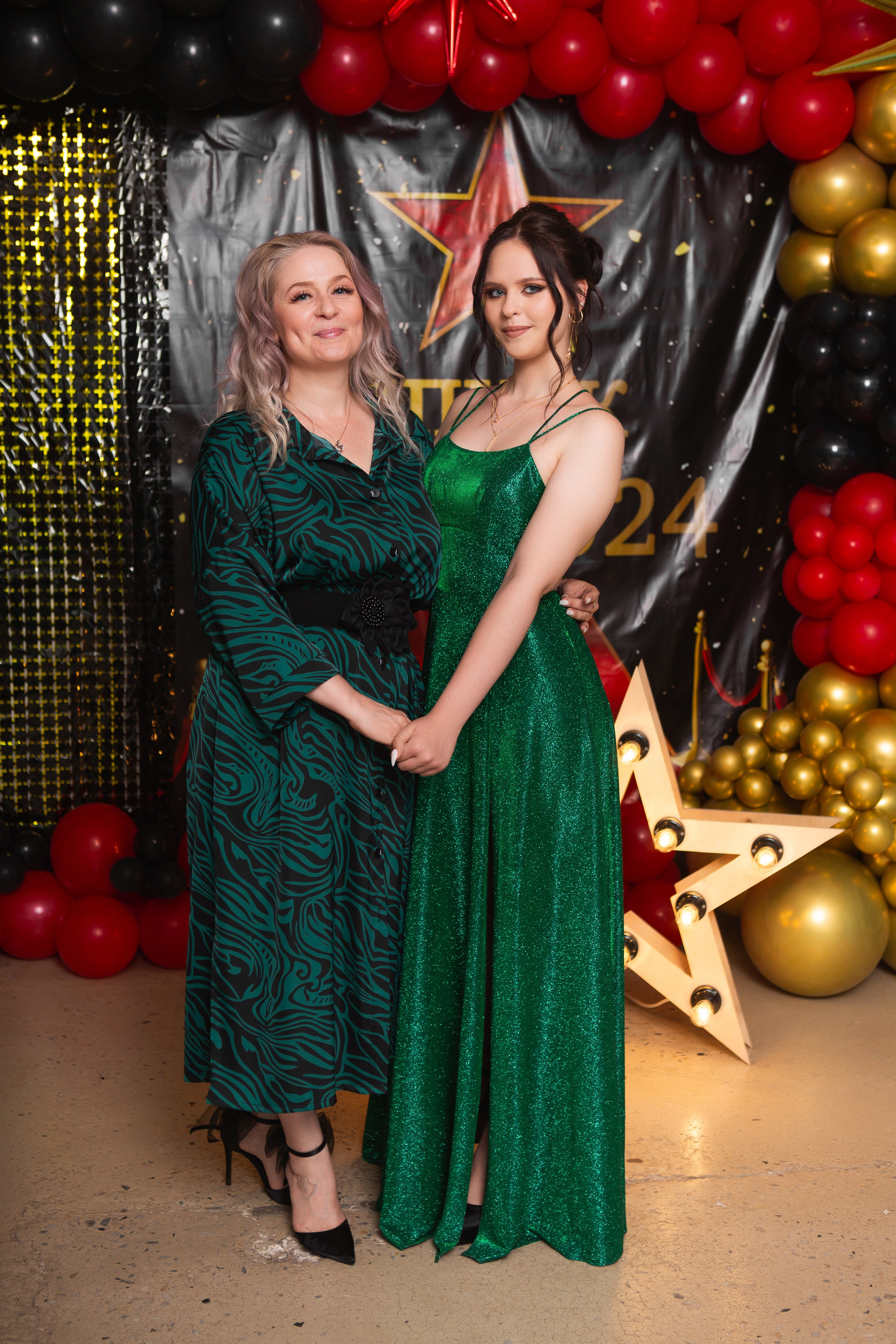 ФОТОСЕССИЯ С РОДИТЕЛЯМИ «ВЫПУСКНОЙ» 2024 г. 9 ШКОЛА г. МЦЕНСК. ТВОЙ АЛЬБОМ / ТВОИ ПРАВИЛА